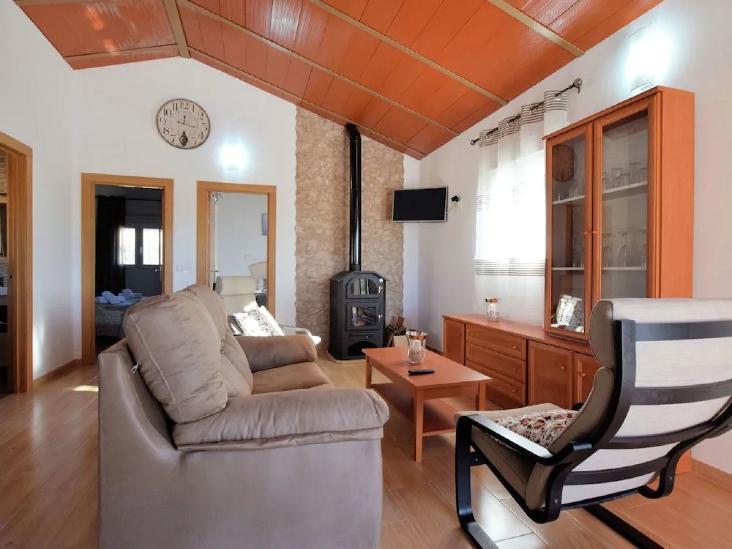 Attractive and Nice Holiday Home With Private Swimming Pool in a Beautiful Area