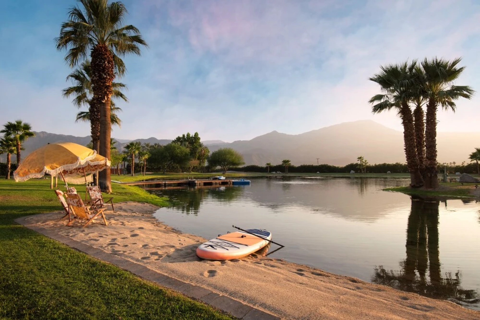 Buena Vista by Avantstay Massive Outdoor Oasis w Pool Spa Firepit