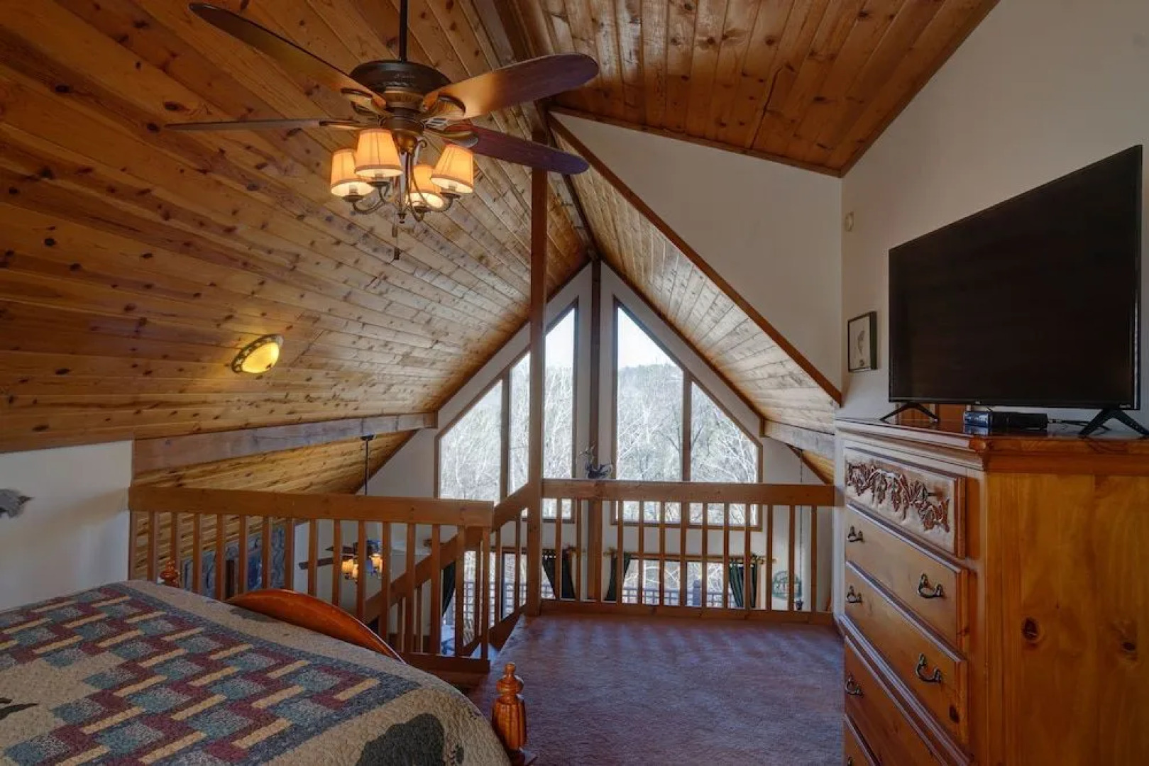 Eagle's Nest Hideaway