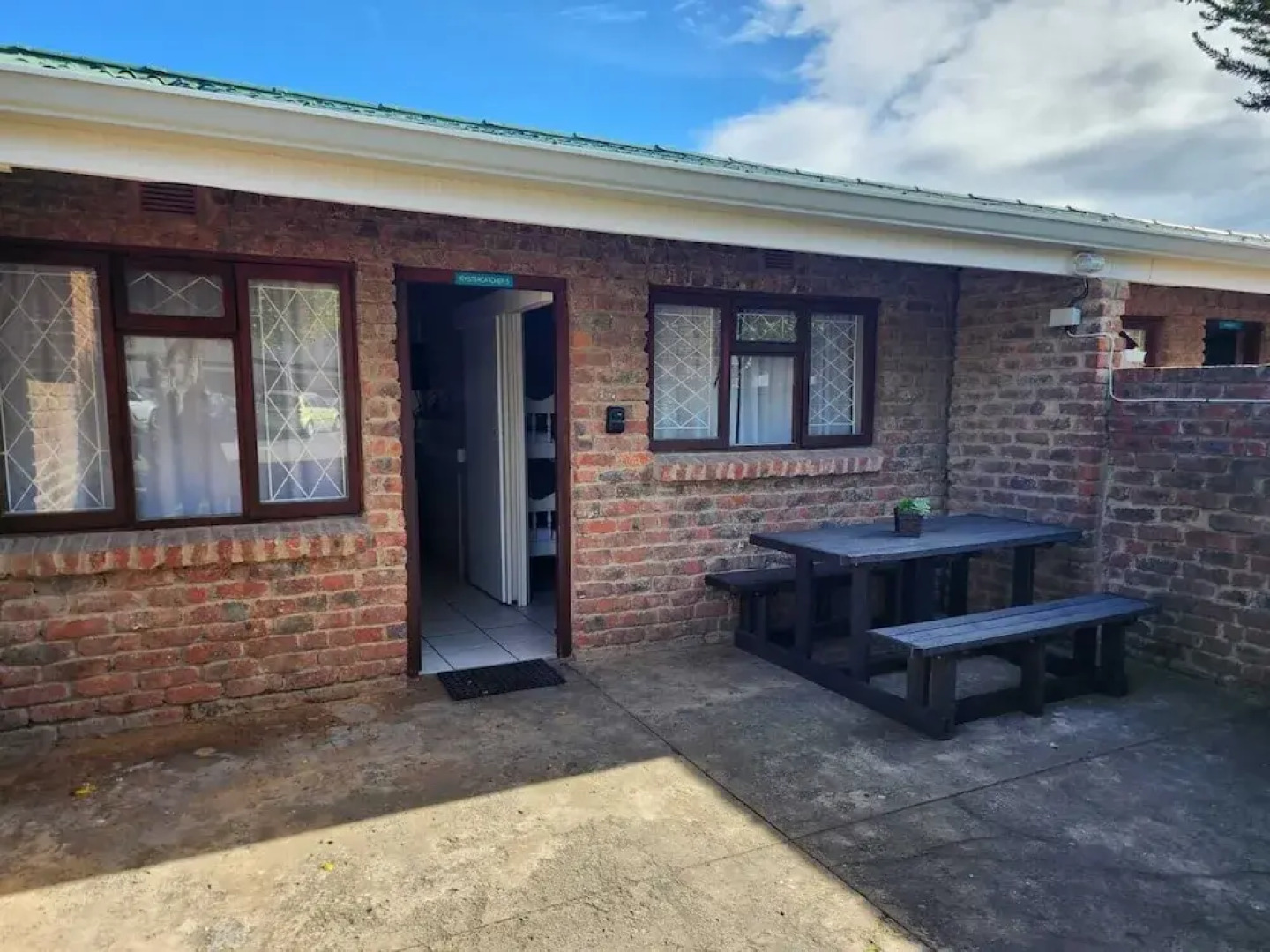 Muir Holiday Apartments