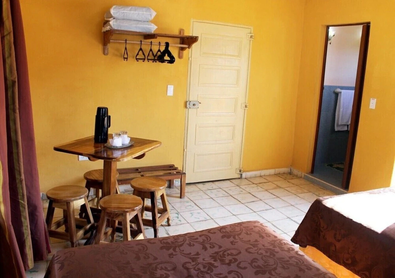 Mama Carmen Hostal PLAYA LA BOCA