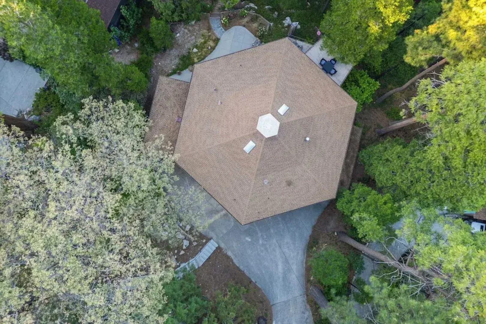 The Fairway Hideaway by Avantstay Game Room, Outdoor Dining & Near Lake Arrowhead