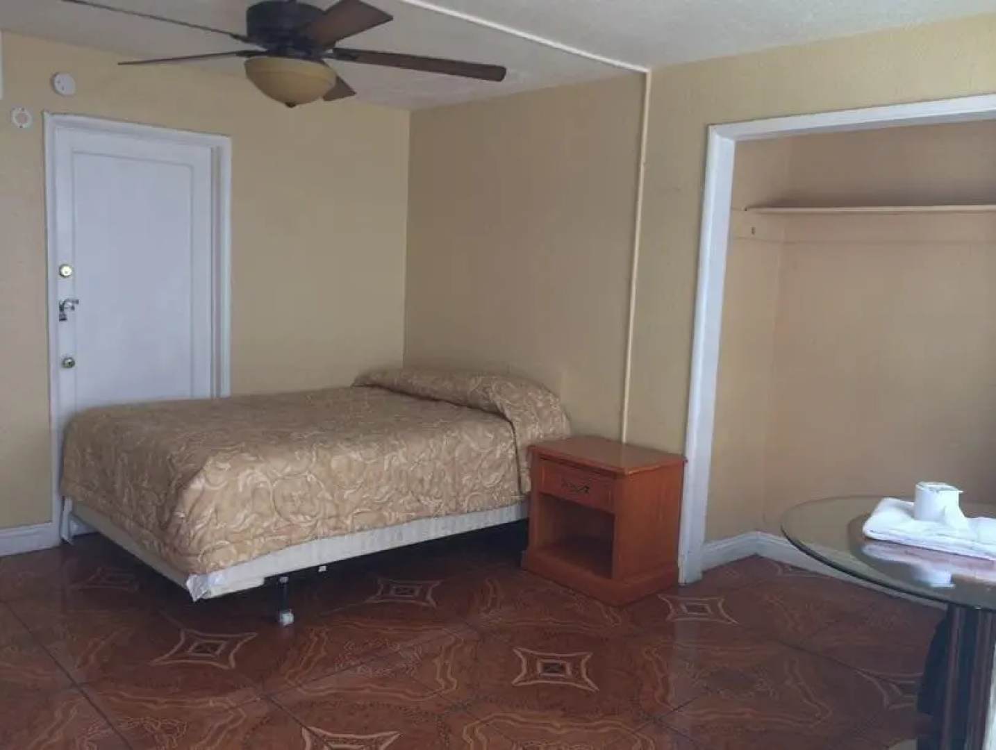 Economy Motel