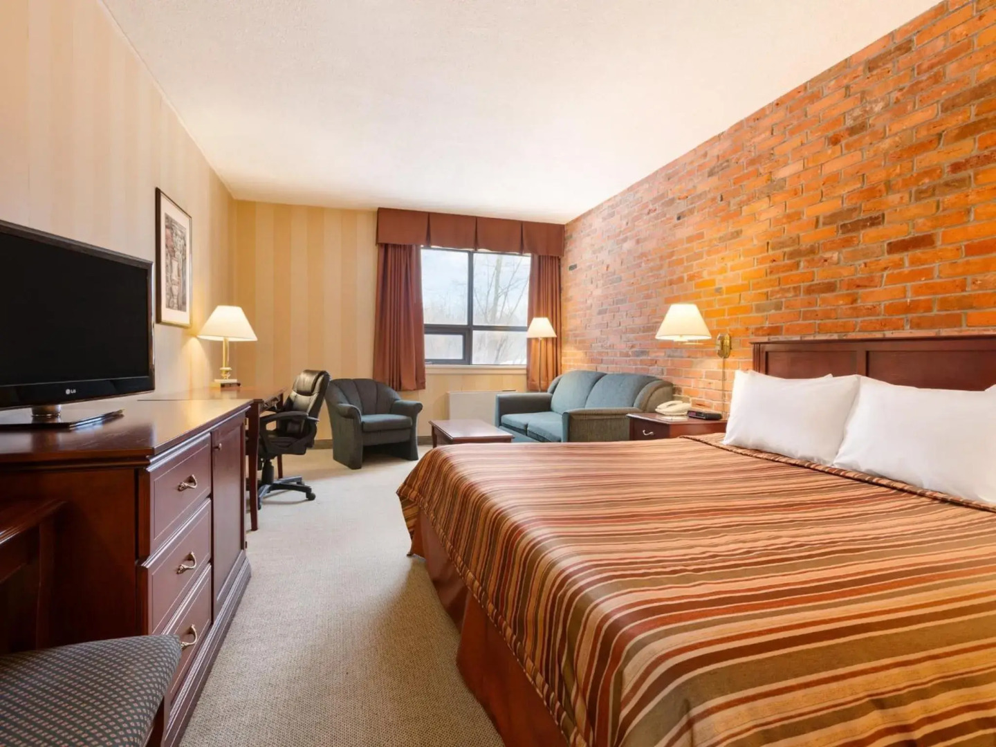 Travelodge by Wyndham North Bay