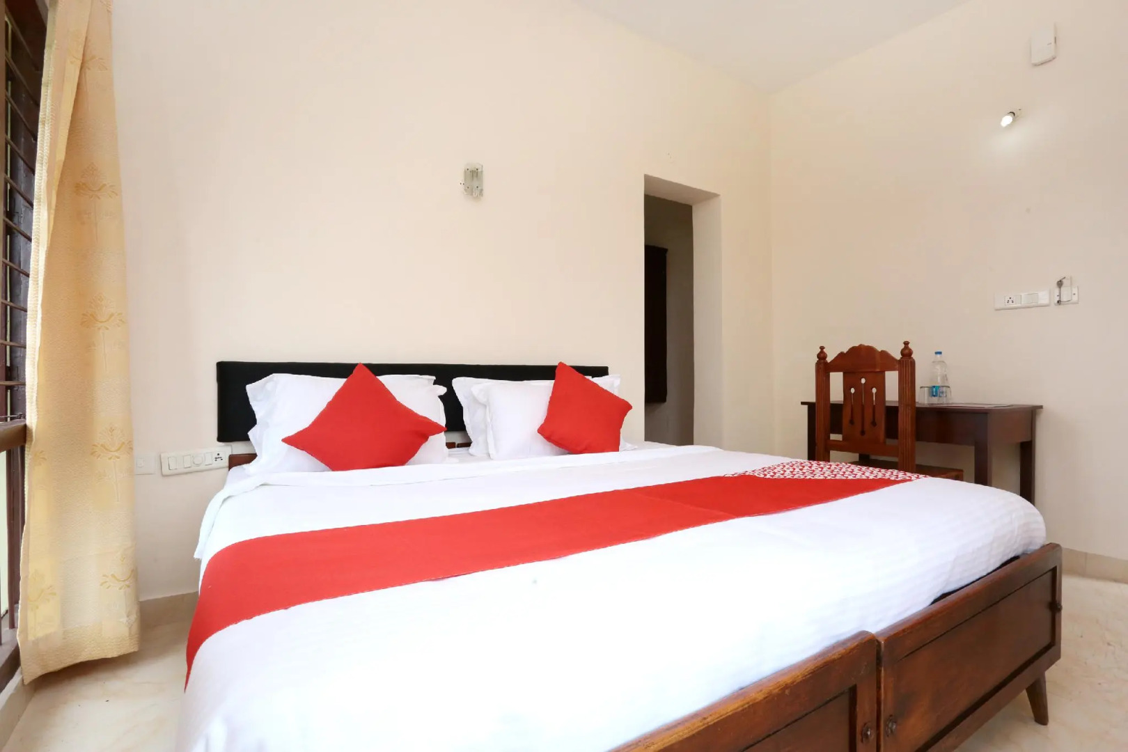 SPOT ON 76848 Hotel Samruddhi Residency