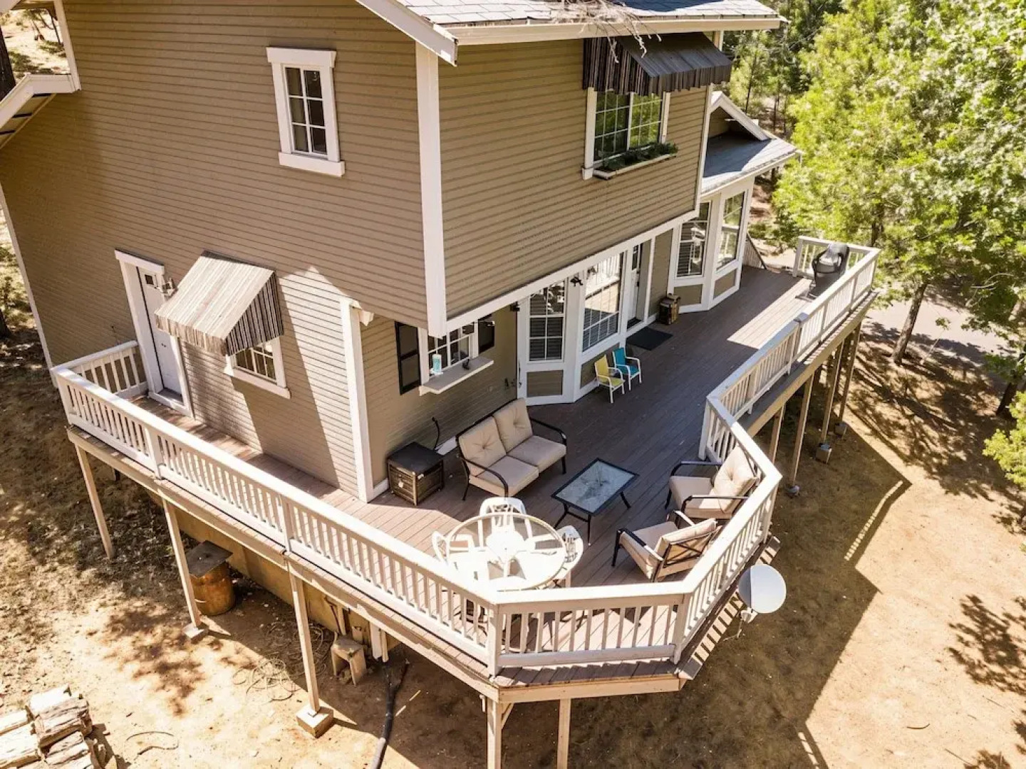 Ridgecrest Rendezvous -  Huge Wrap-Around Deck - Perfect for Sunbathing or BBQ-ing by Yosemite Region Resorts