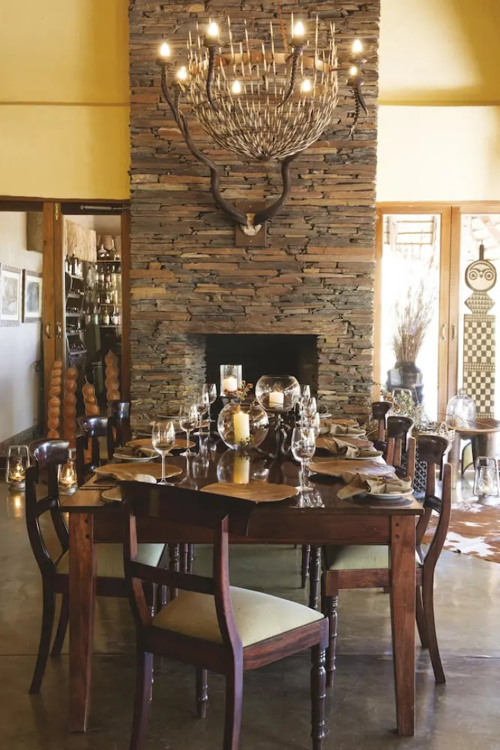 Tuningi Safari Lodge