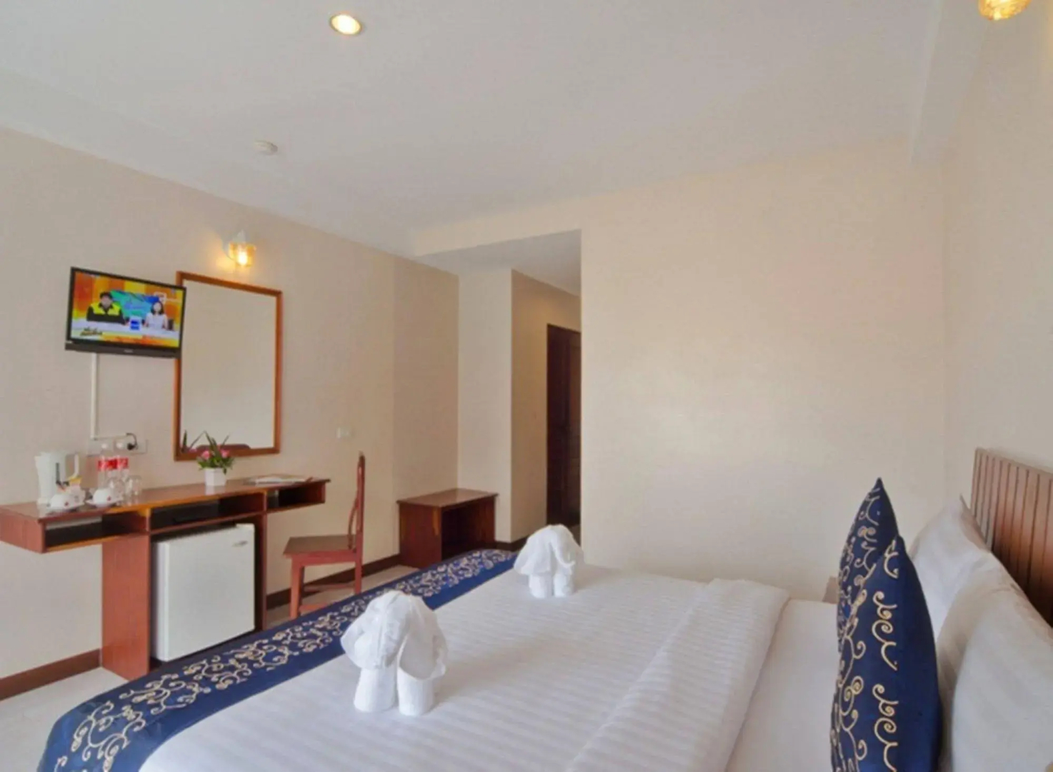 Eastiny Place Hotel