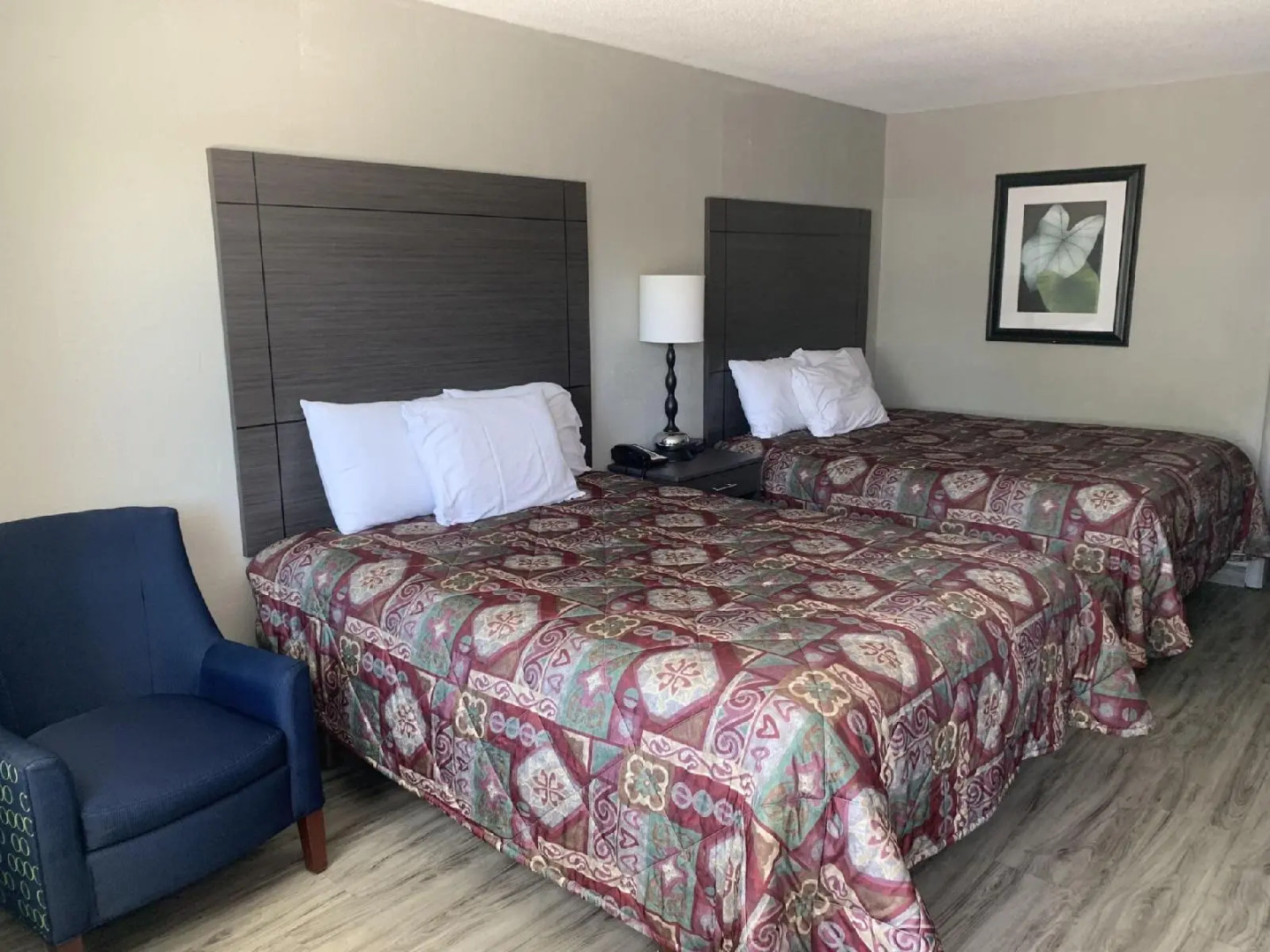 Executive Inn Locust Grove