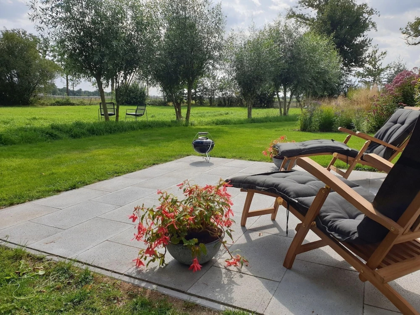 Atmospheric 2 Person House on the Edge of Leende