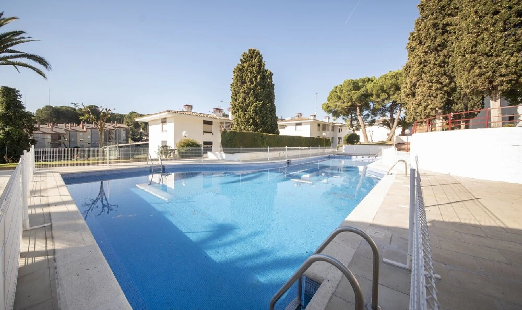 Tennis Apartment TVL 105