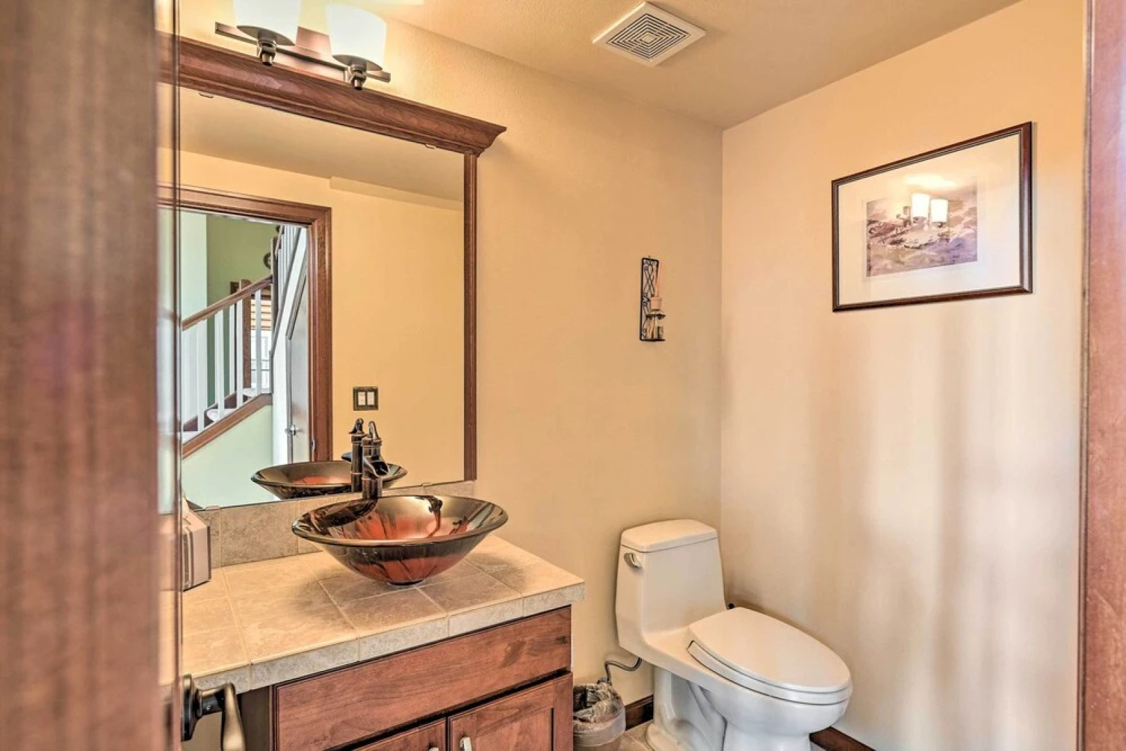 Spacious Kirkland Home 15 Mi to Dtwn Seattle!