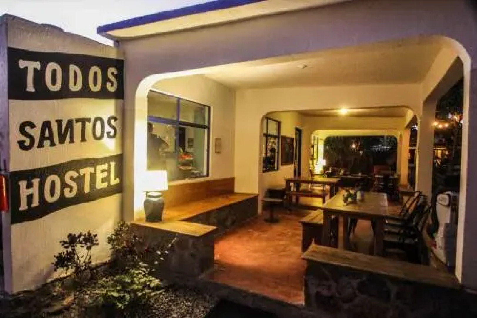 Todos Santos Hostel