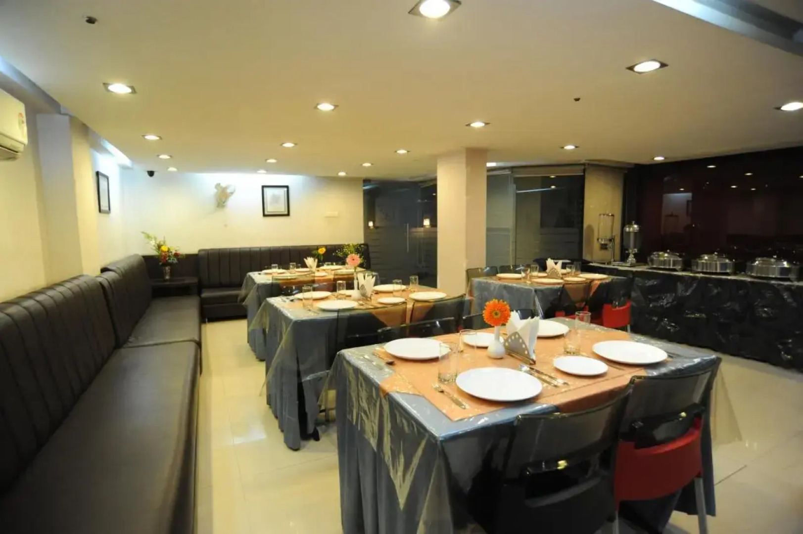 Hotel Lee International