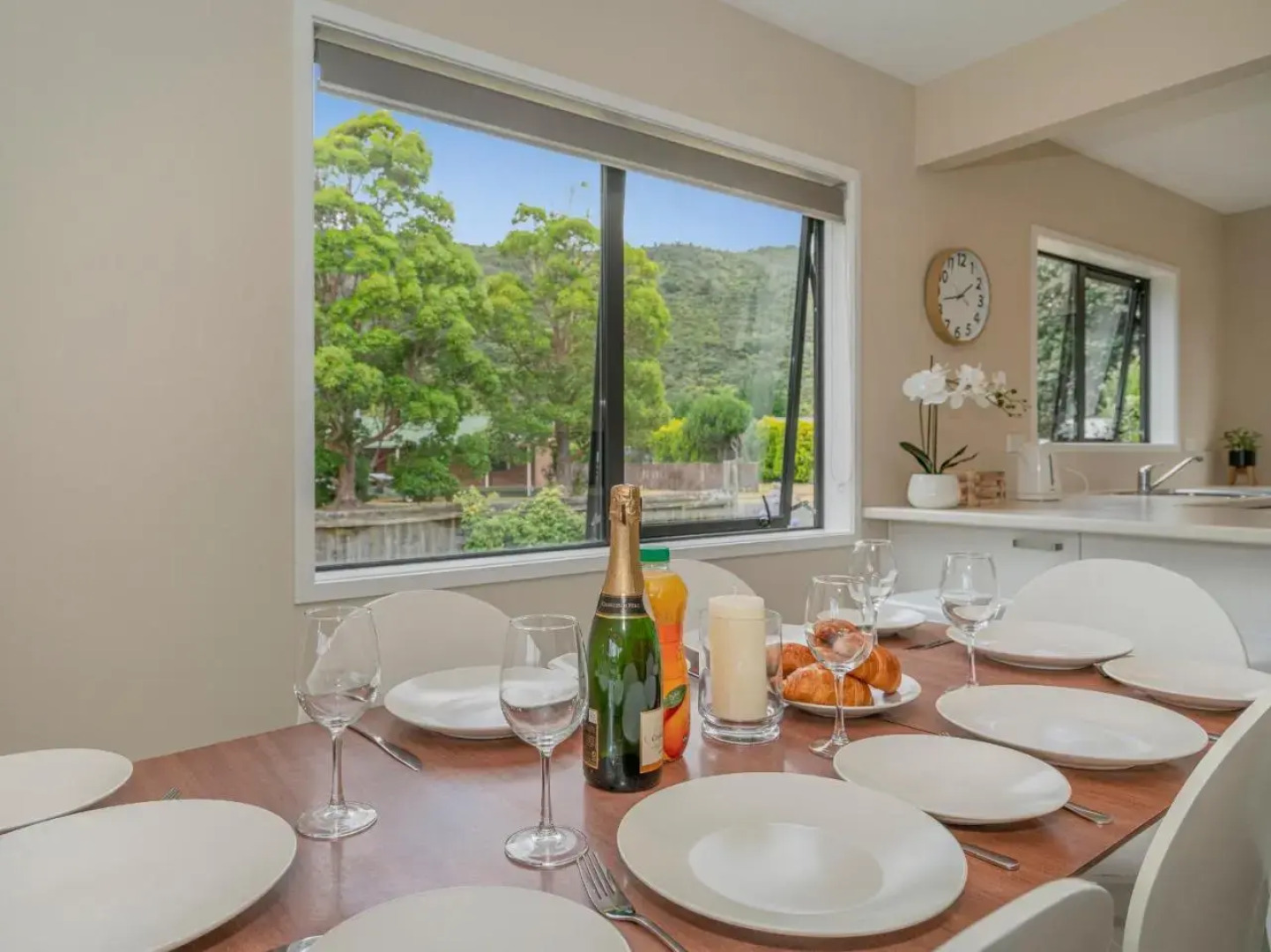 Seas the Day - Matarangi Holiday Home