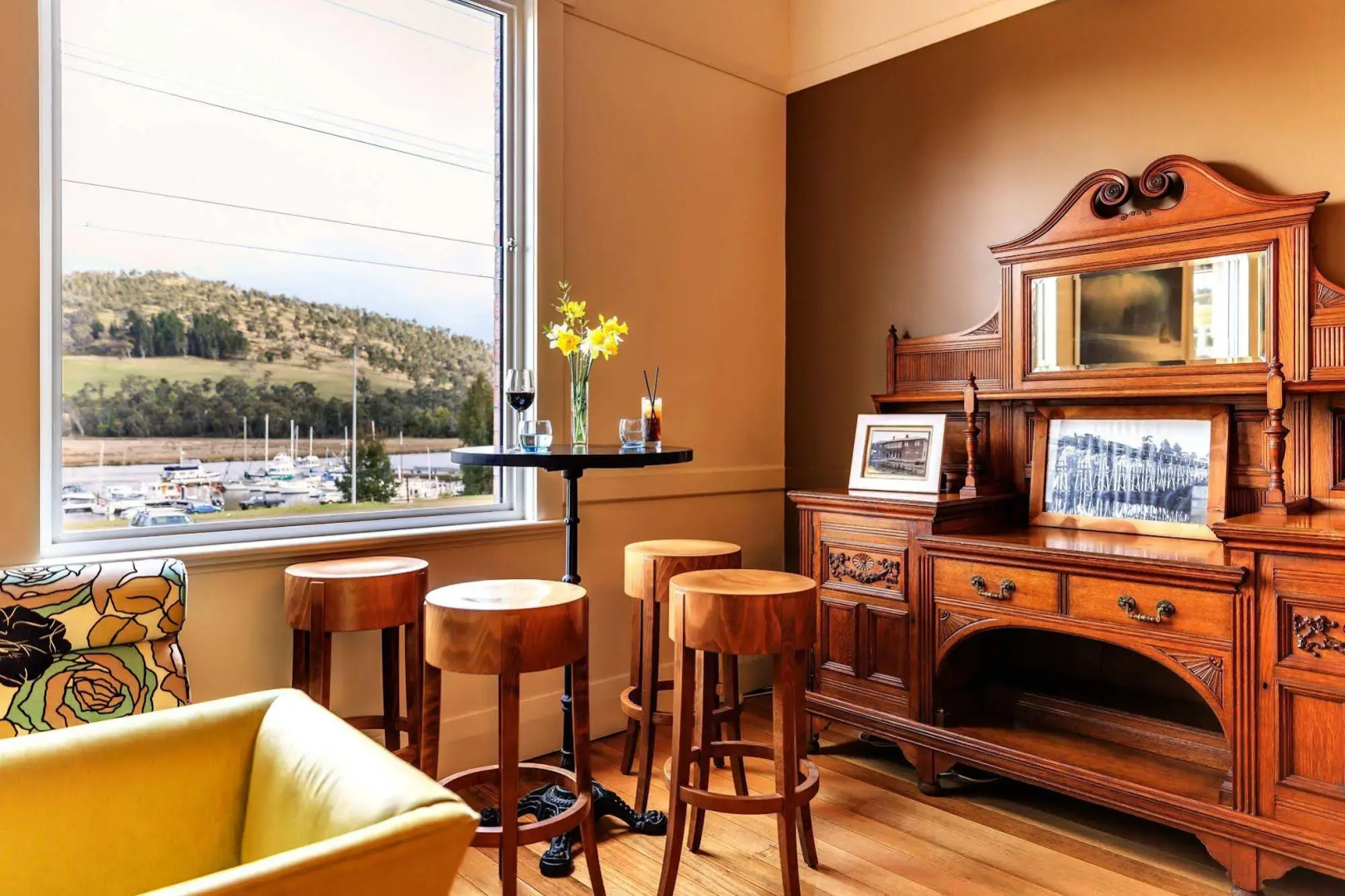 Kermandie Waterfront Hotel