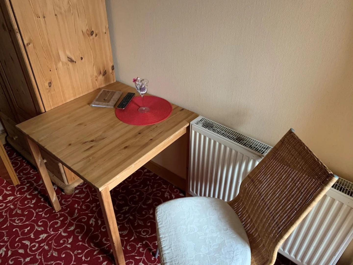 Hotel und Restaurant  Auf der Creuzburg