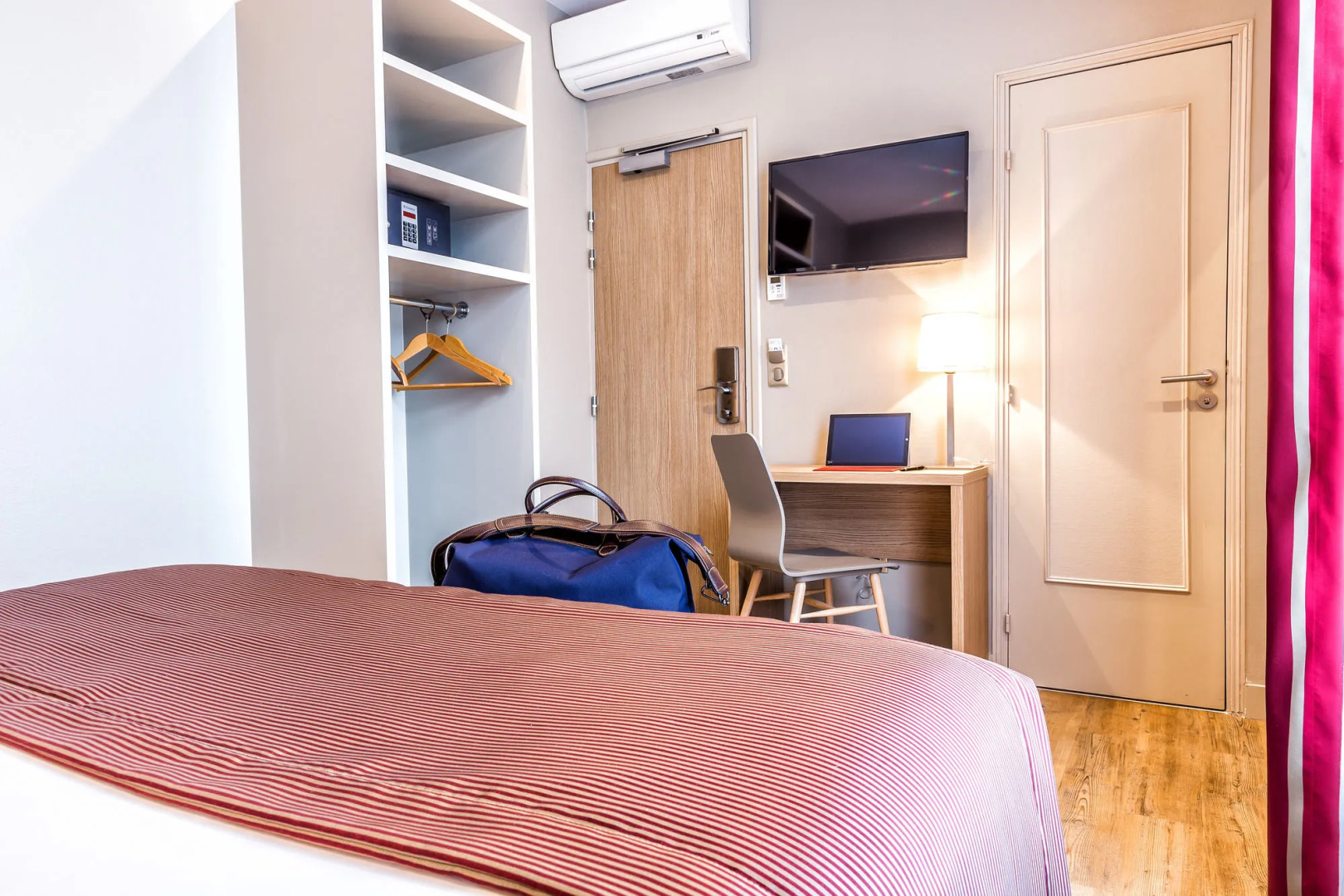 Hôtel Paris d'Issy Hôtel porte de Versailles