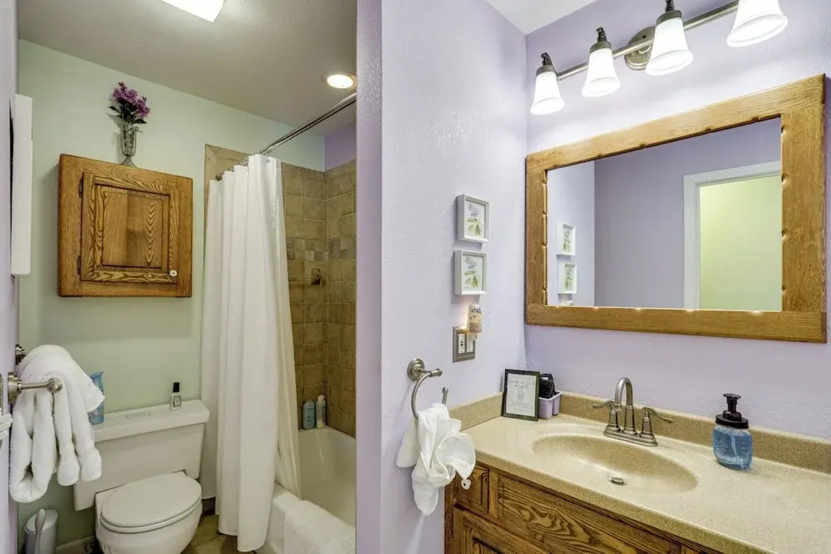 Lakefront & Dog-friendly Gem in Gravois Mills