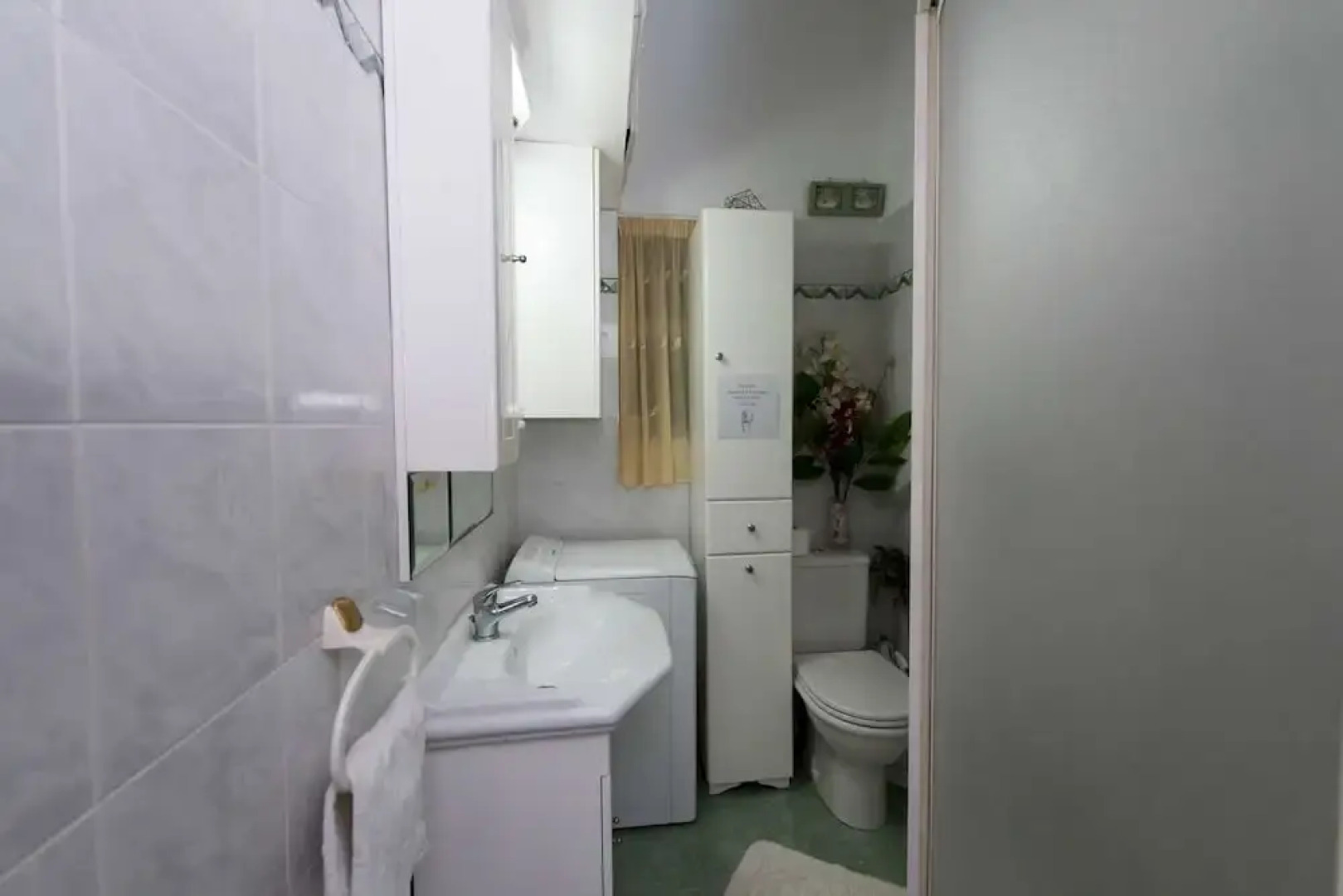 Garden Central Athinian Apartments