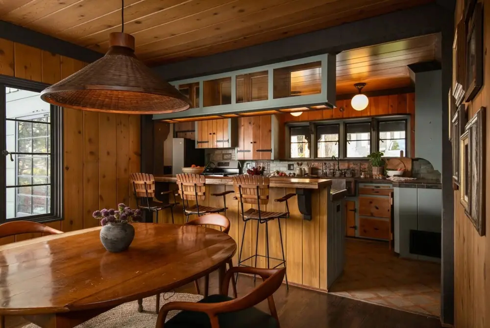 Cedar Pointe by Avantstay