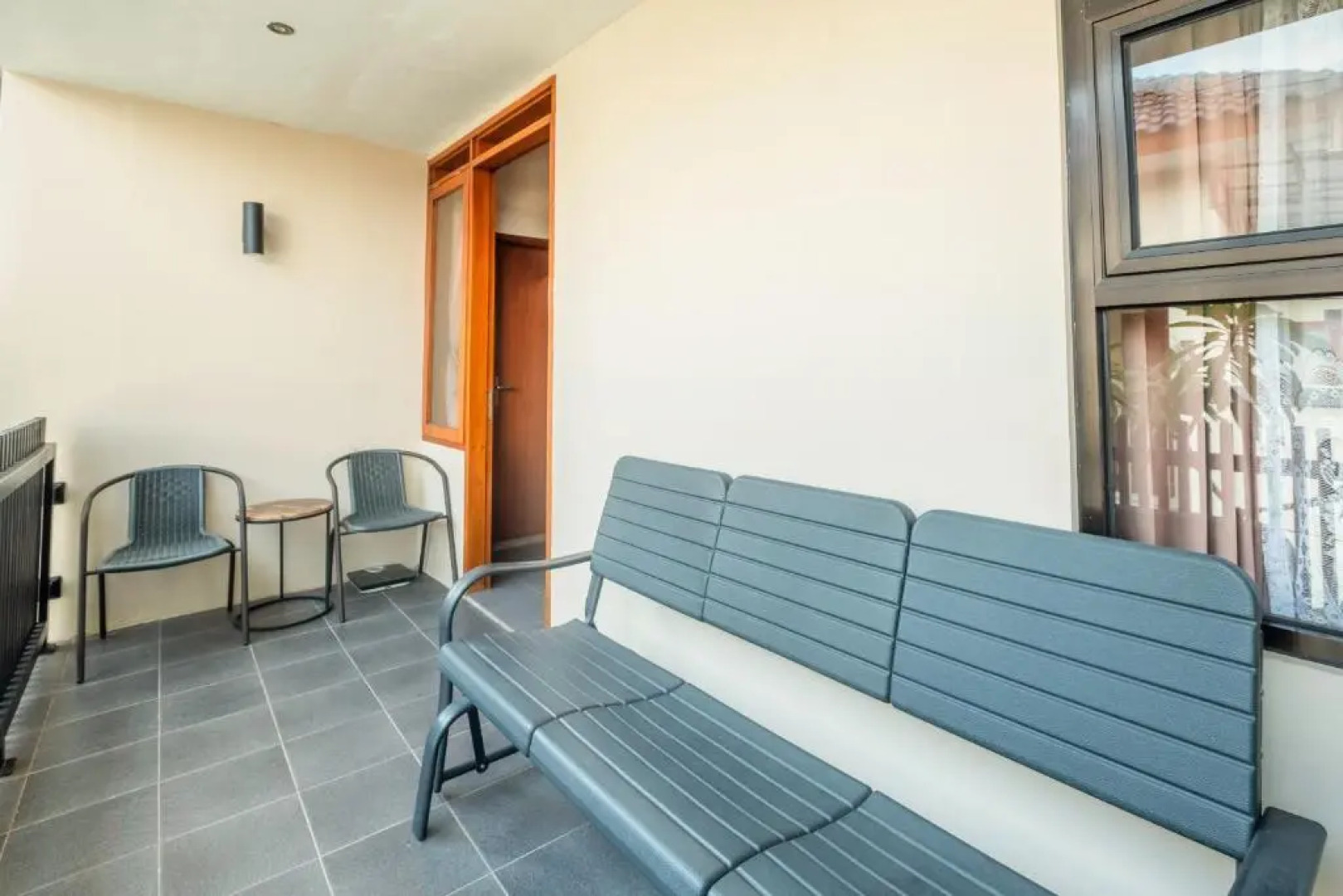 SPOT ON 2080 Rumah Kita Residence