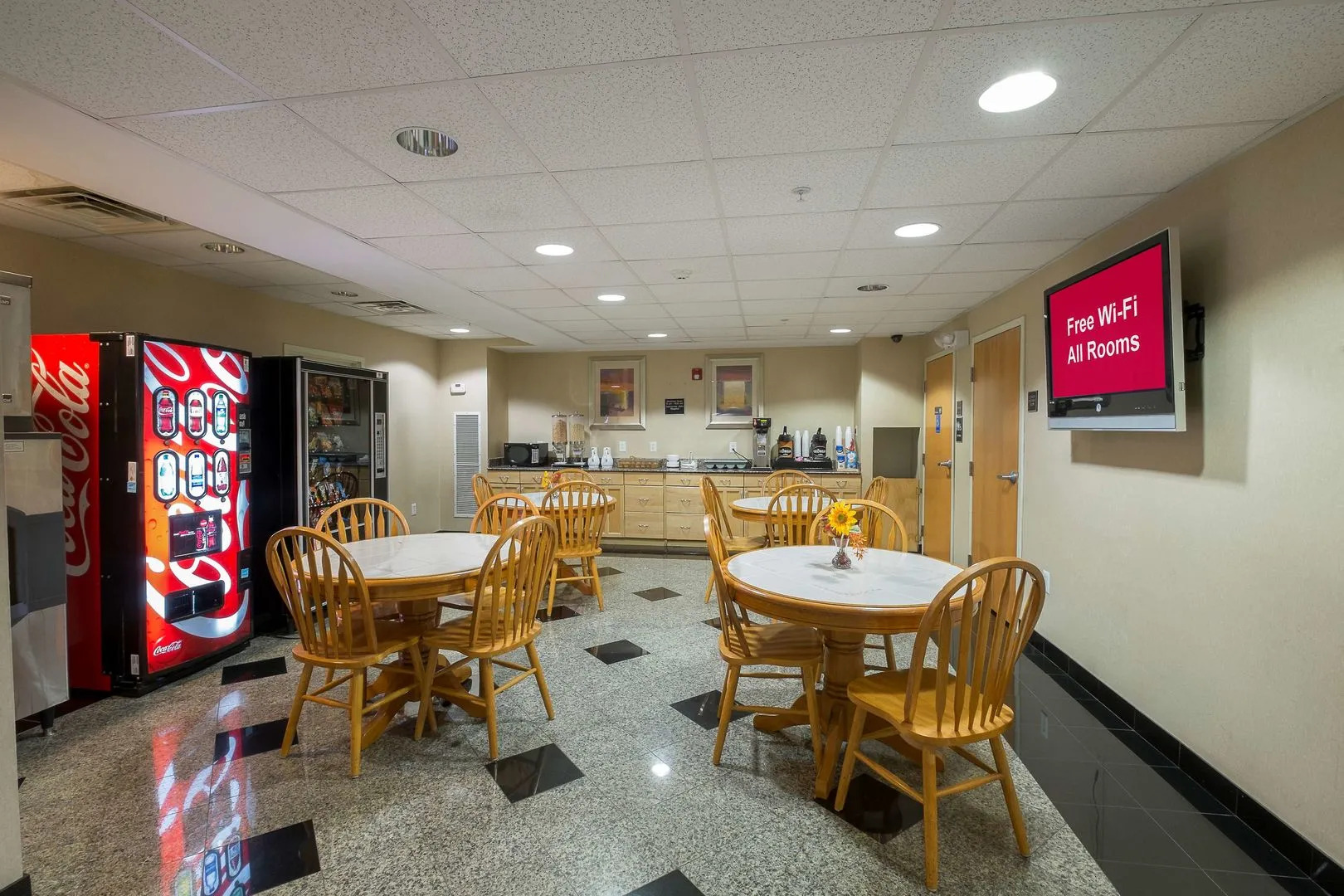 Red Roof Inn & Suites Philadelphia - Bellmawr