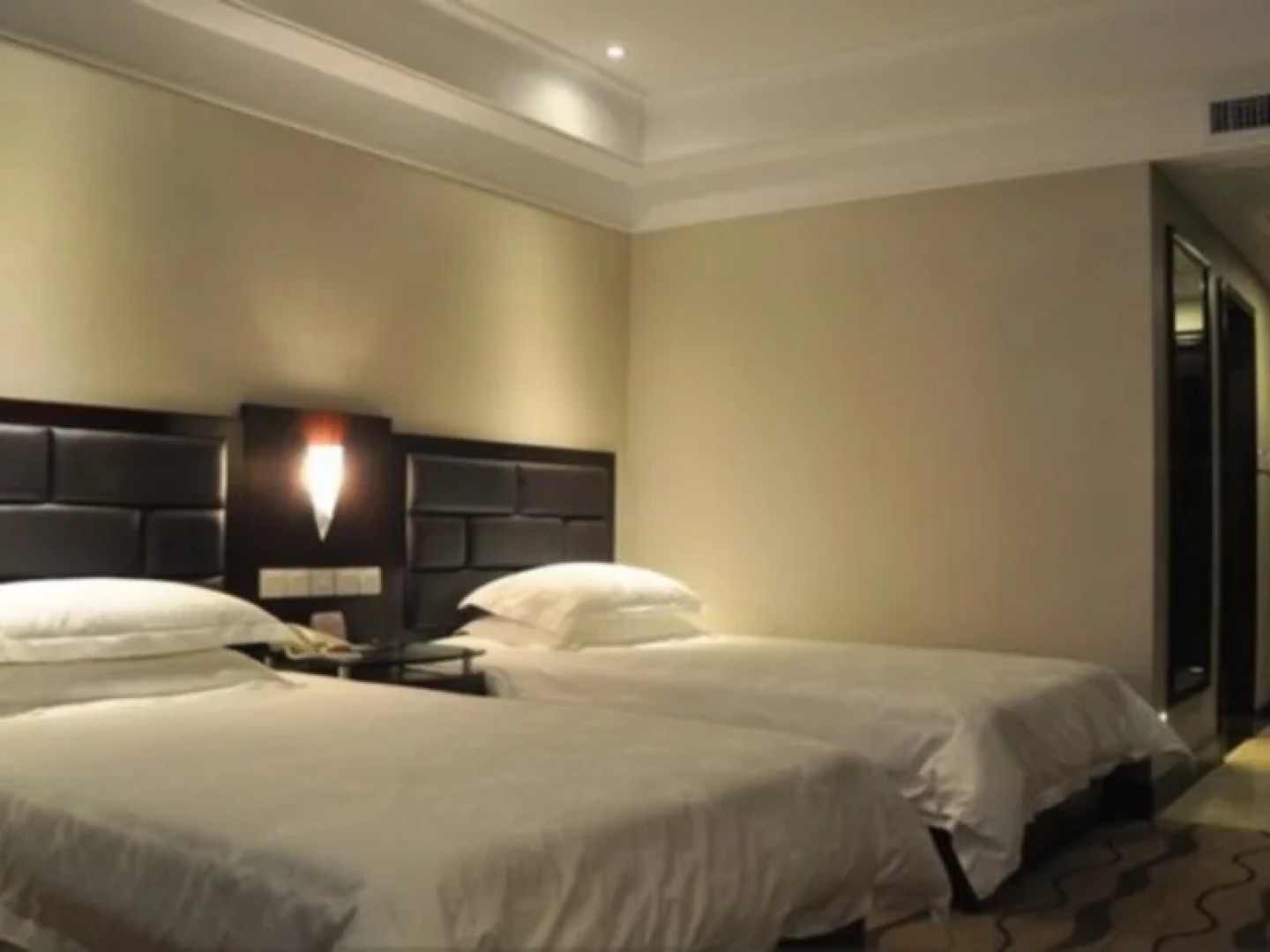 GreenTree Eastern Hotel Taiyuan North Liuxiang Beikou