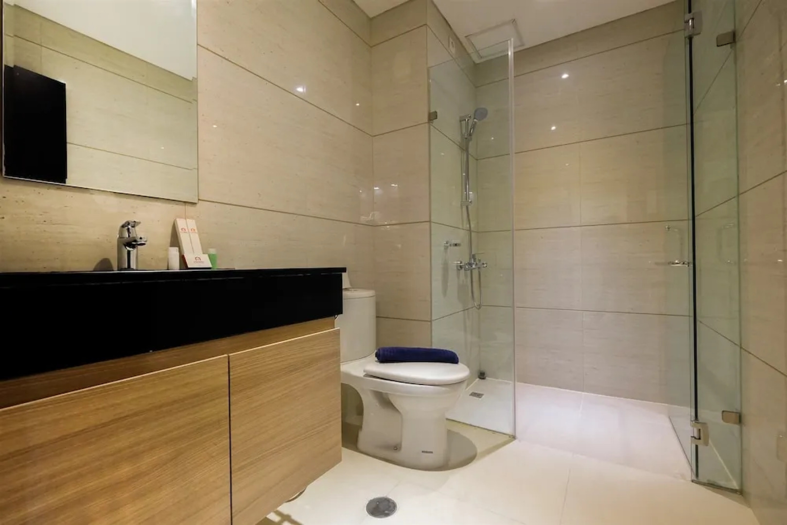 1BR for 3 Pax at Brooklyn Alam Sutera Apartment