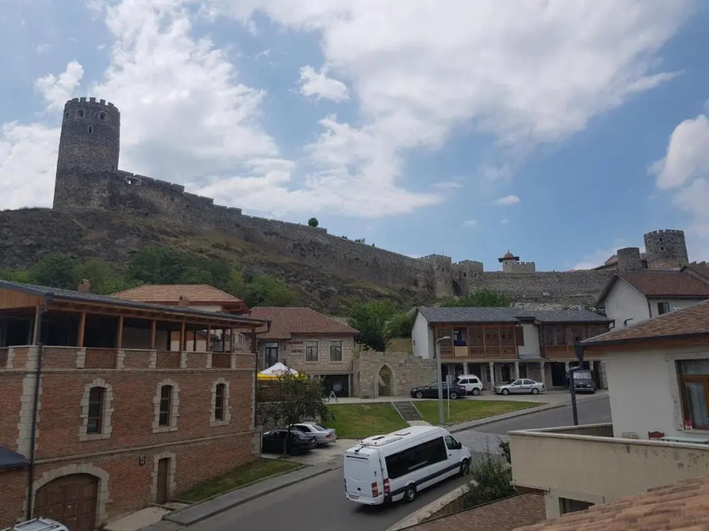 Отель «Лотос»