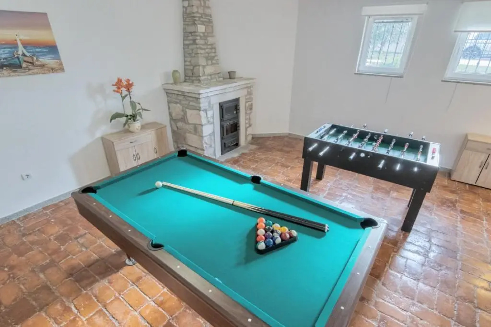 Villa GRACIA - big house with pool, bbq, playground & table tennis, game room with billiards & table football, Pula, Istria