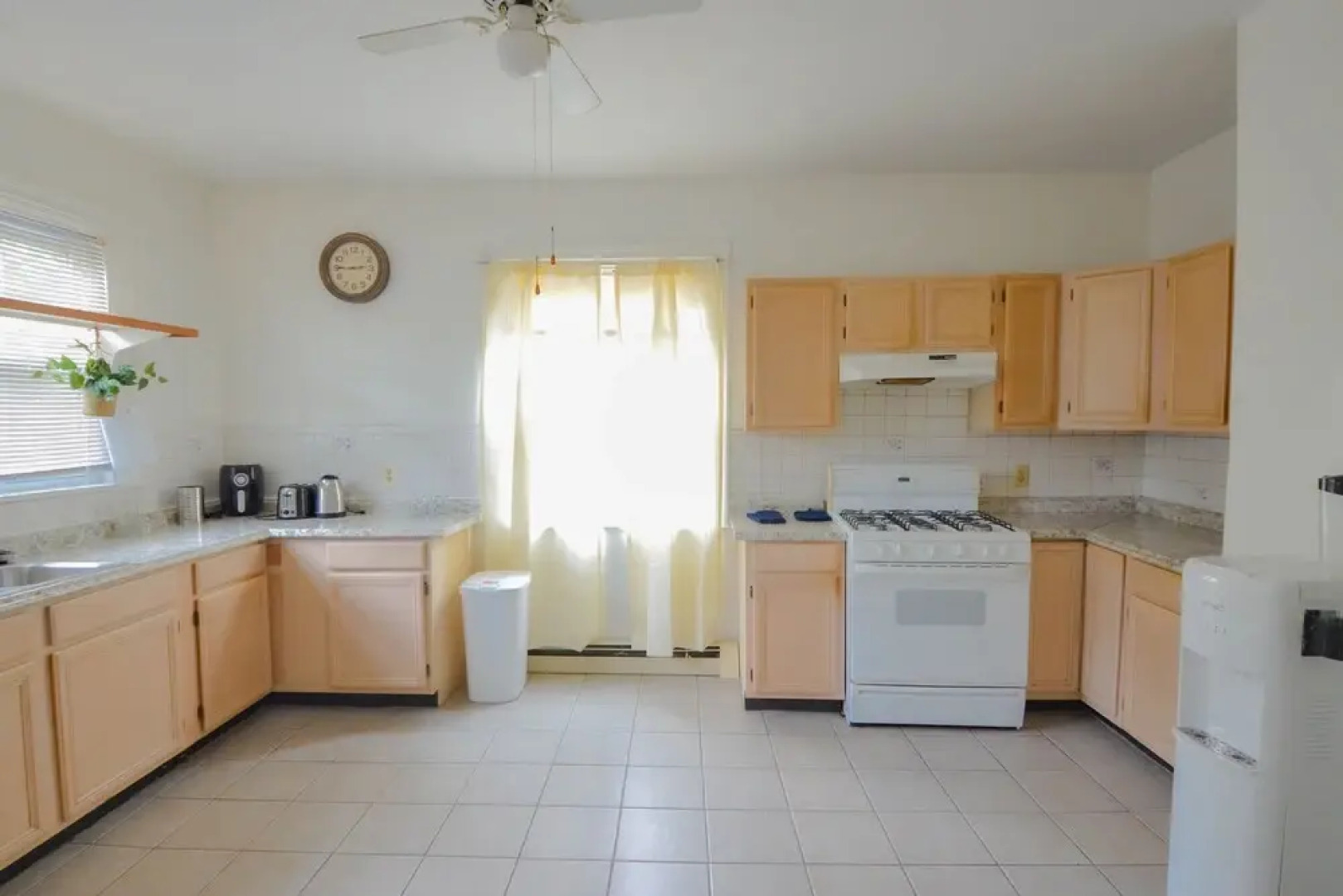 Victorian Home College Hill