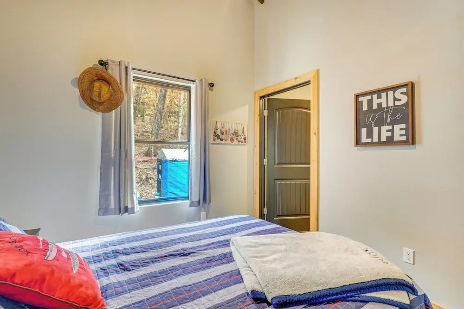 Beaver Lake Home on 3 Acres w/ Lake Access!