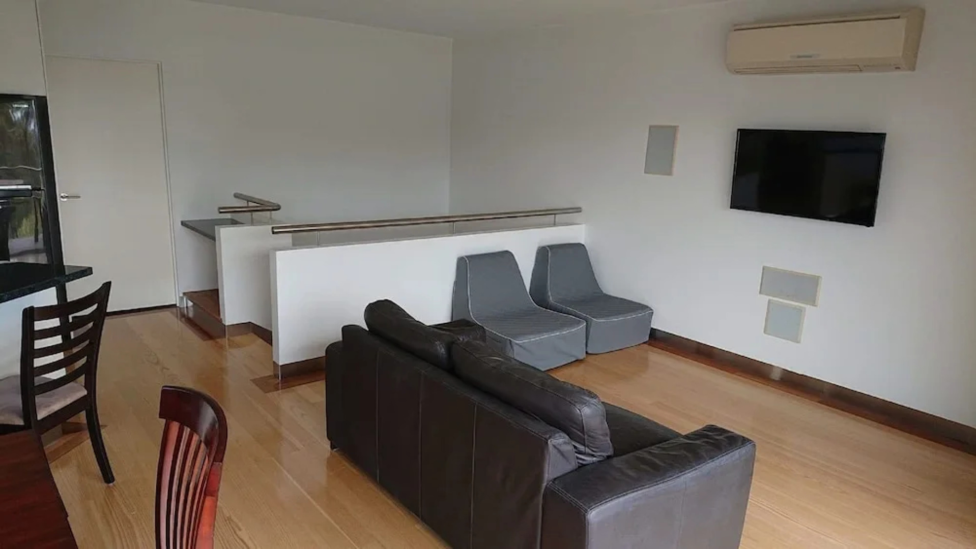 Paradise Escapes - 001