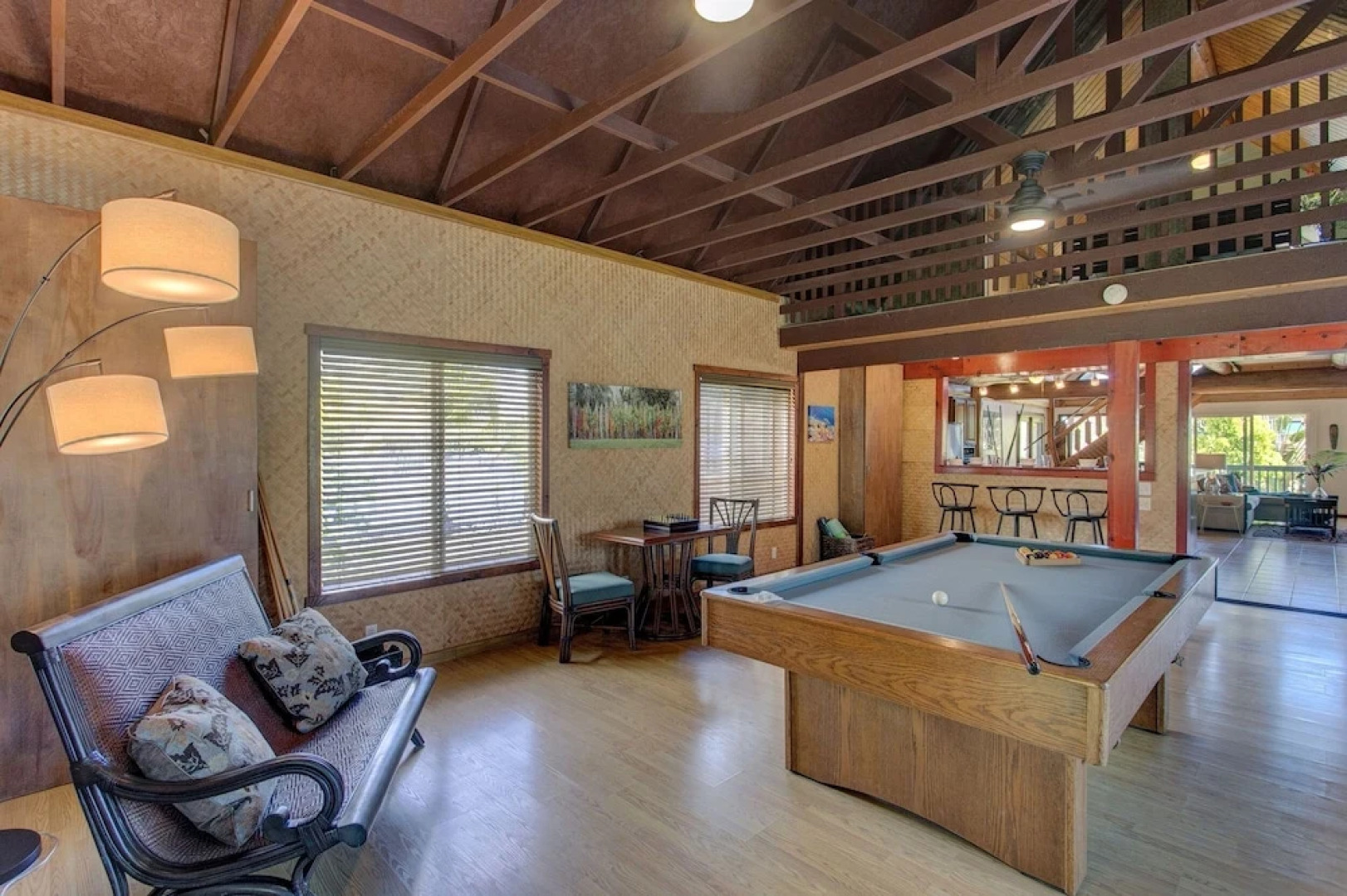 Hale Anuenue Nuku - The Rainbows End 3 Bedroom Home by RedAwning