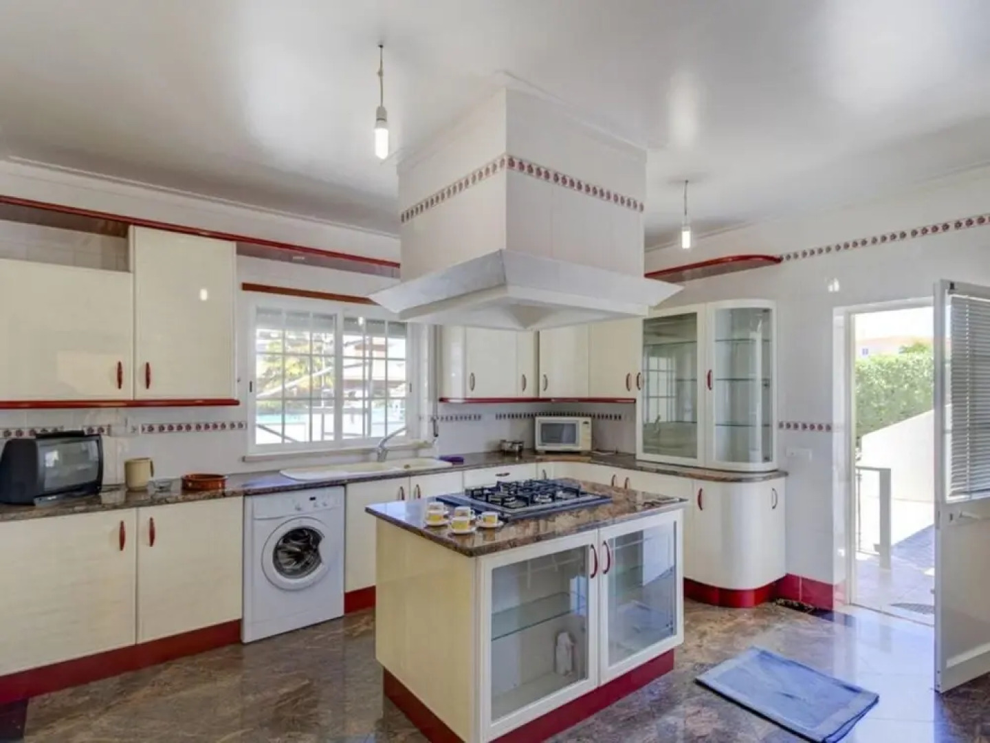 V6 Menir V2g2 in Parchal