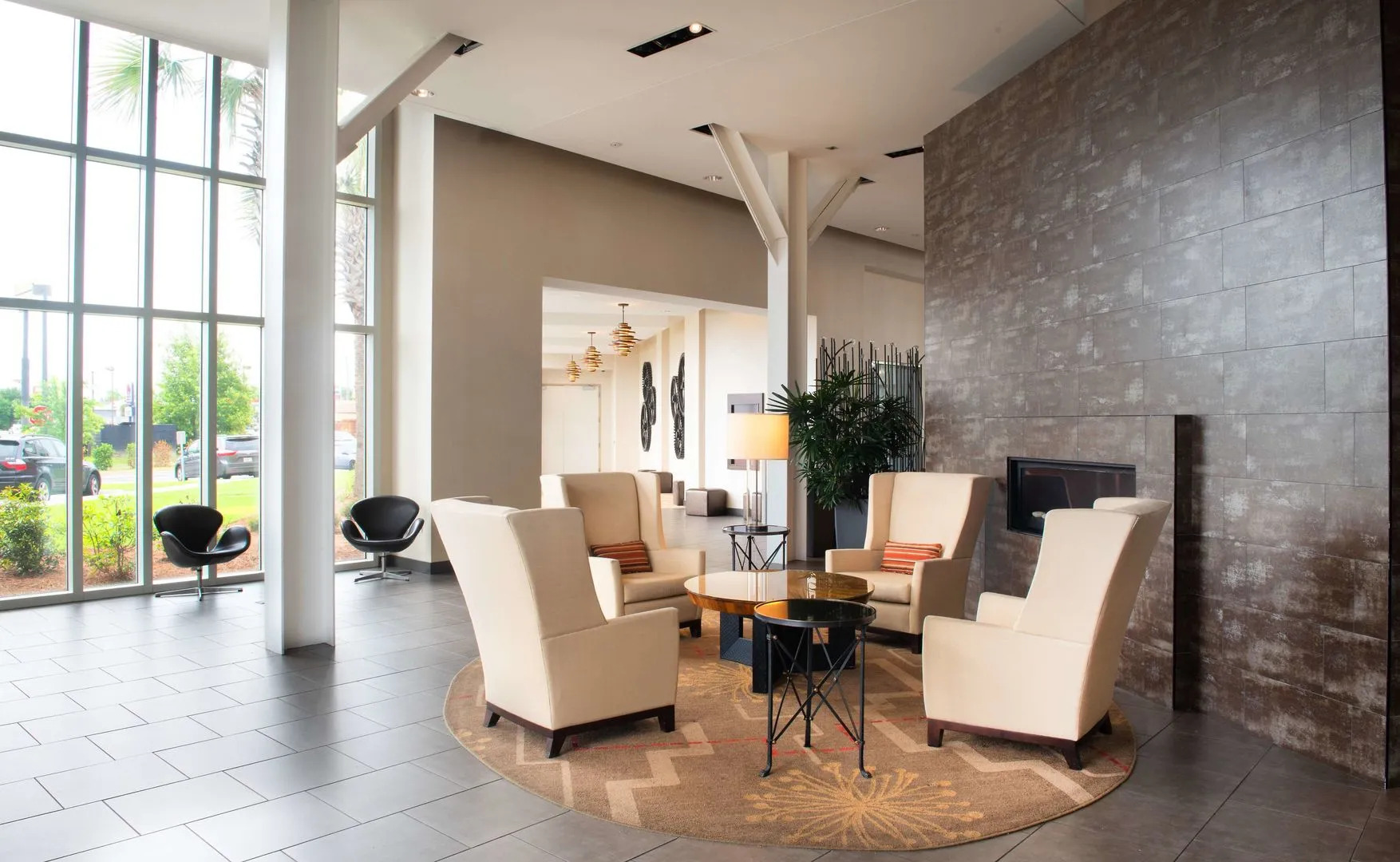 DoubleTree by Hilton Hotel & Suites Charleston Airport