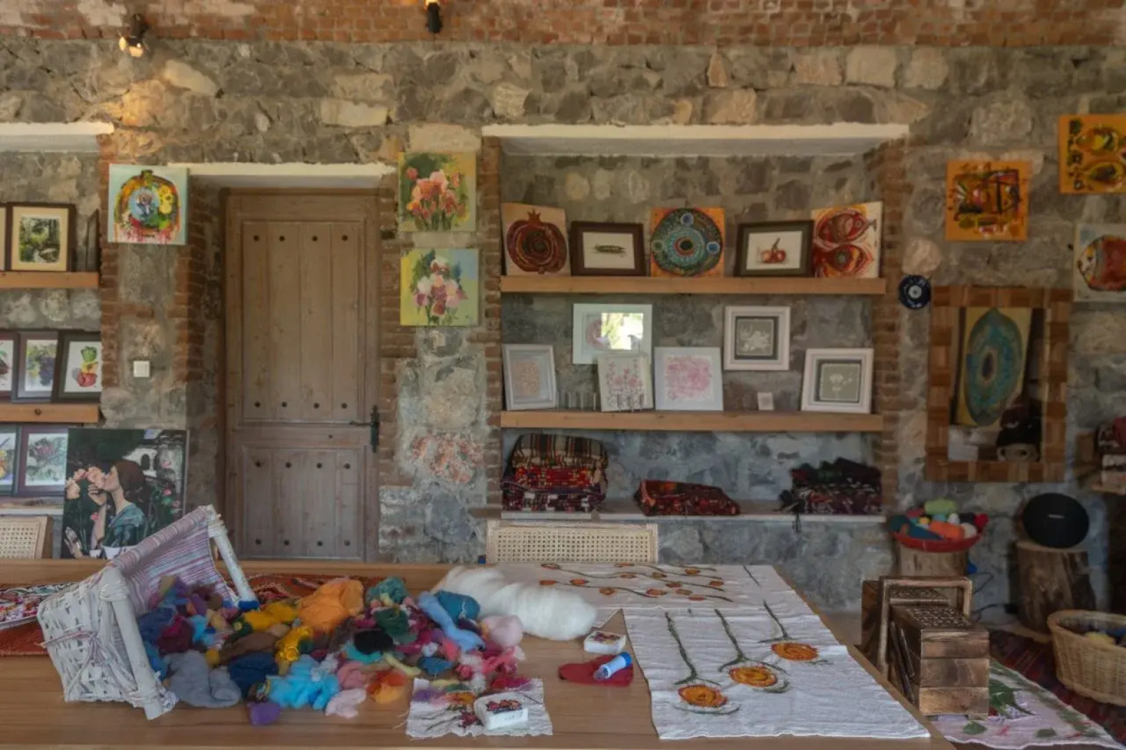 Izz Getaway – Adults Only