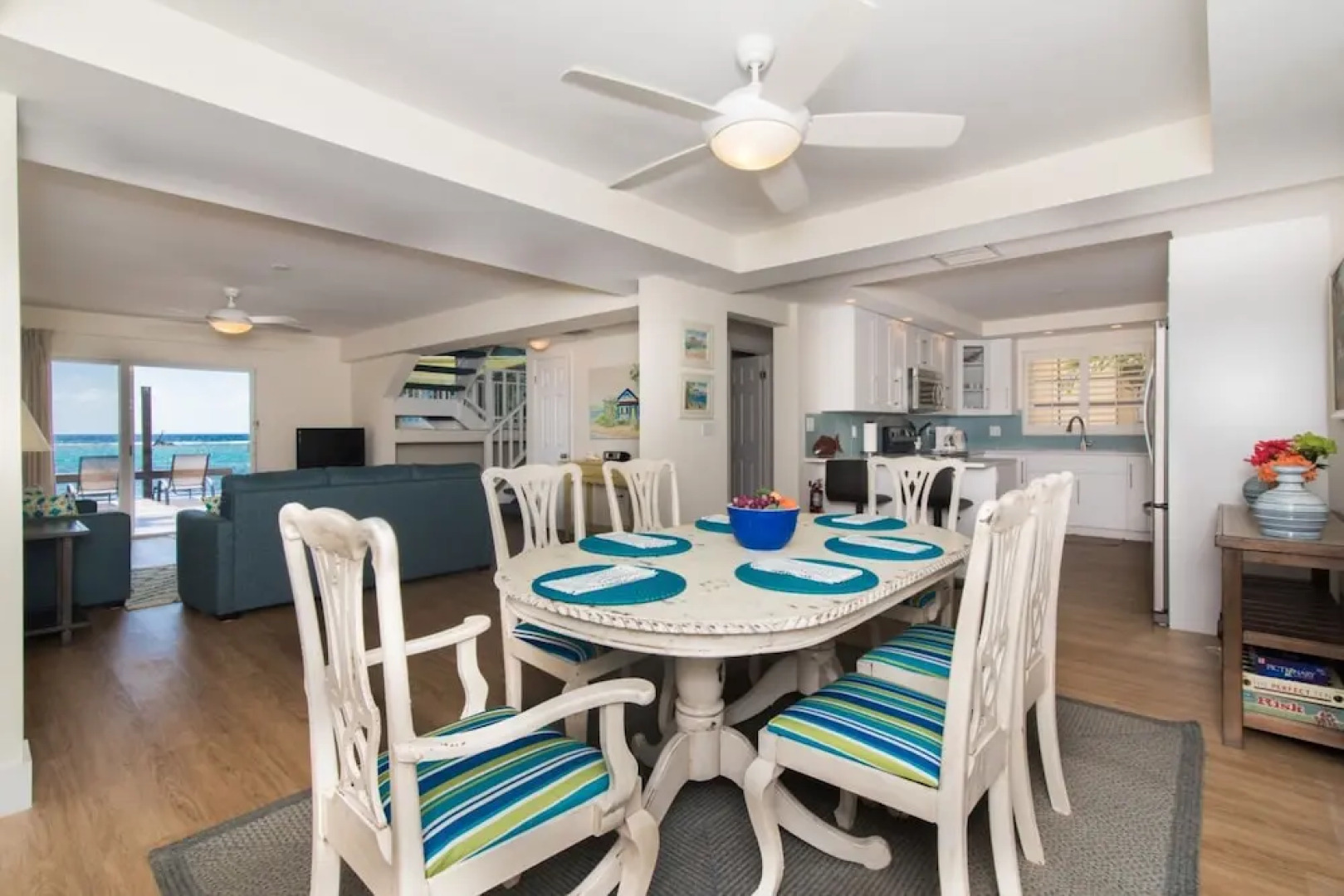 Caribbean Paradise by Cayman Villas