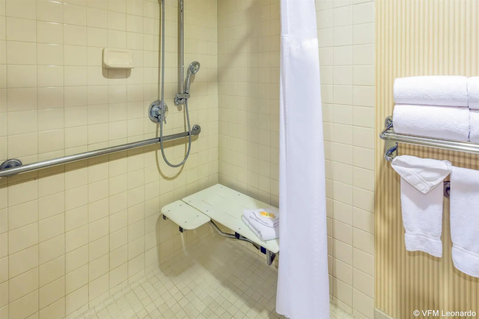 Holiday Inn Santa Ana Orange County Airport by IHG