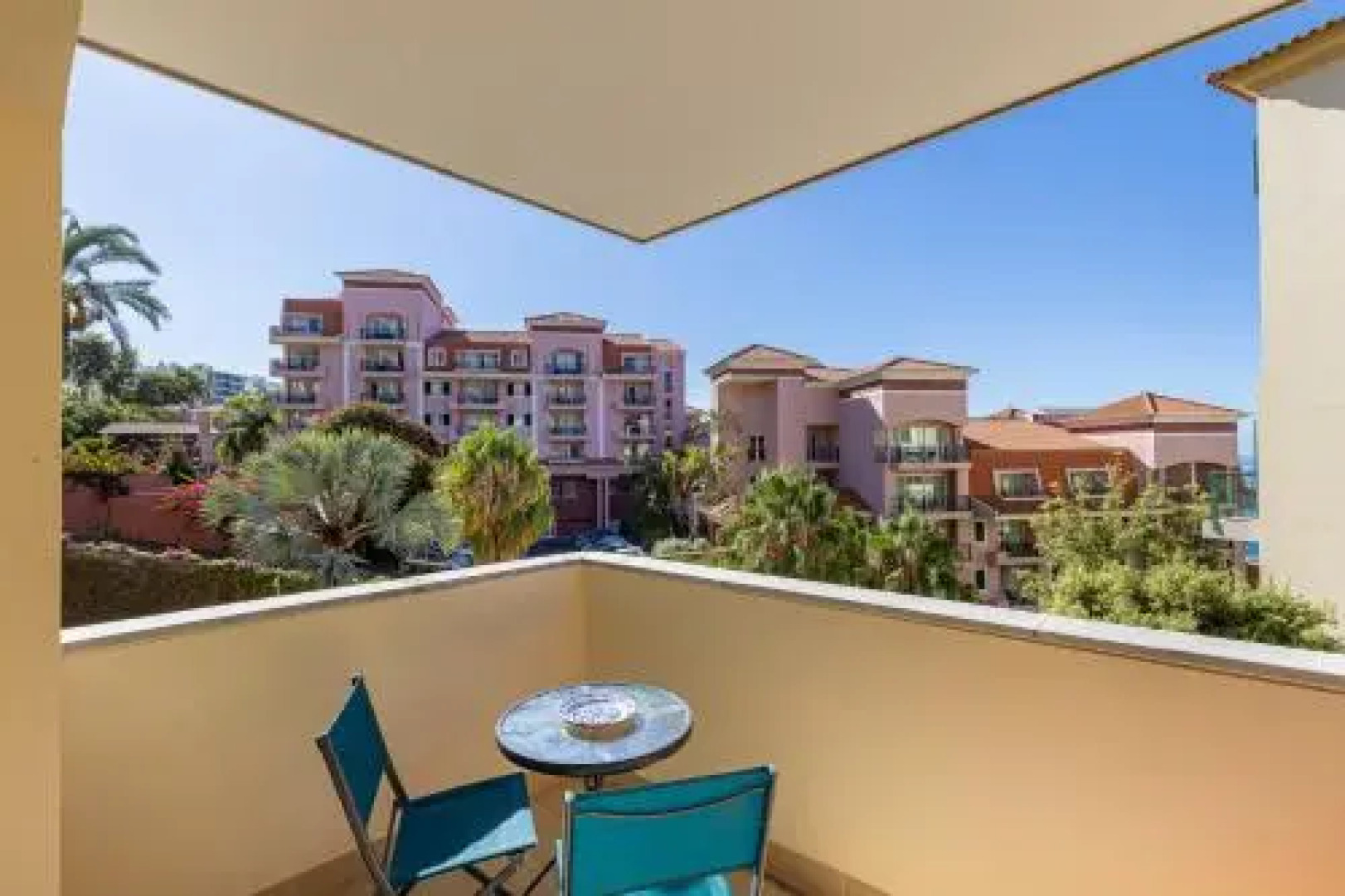 Atlantic Ocean View Apartment