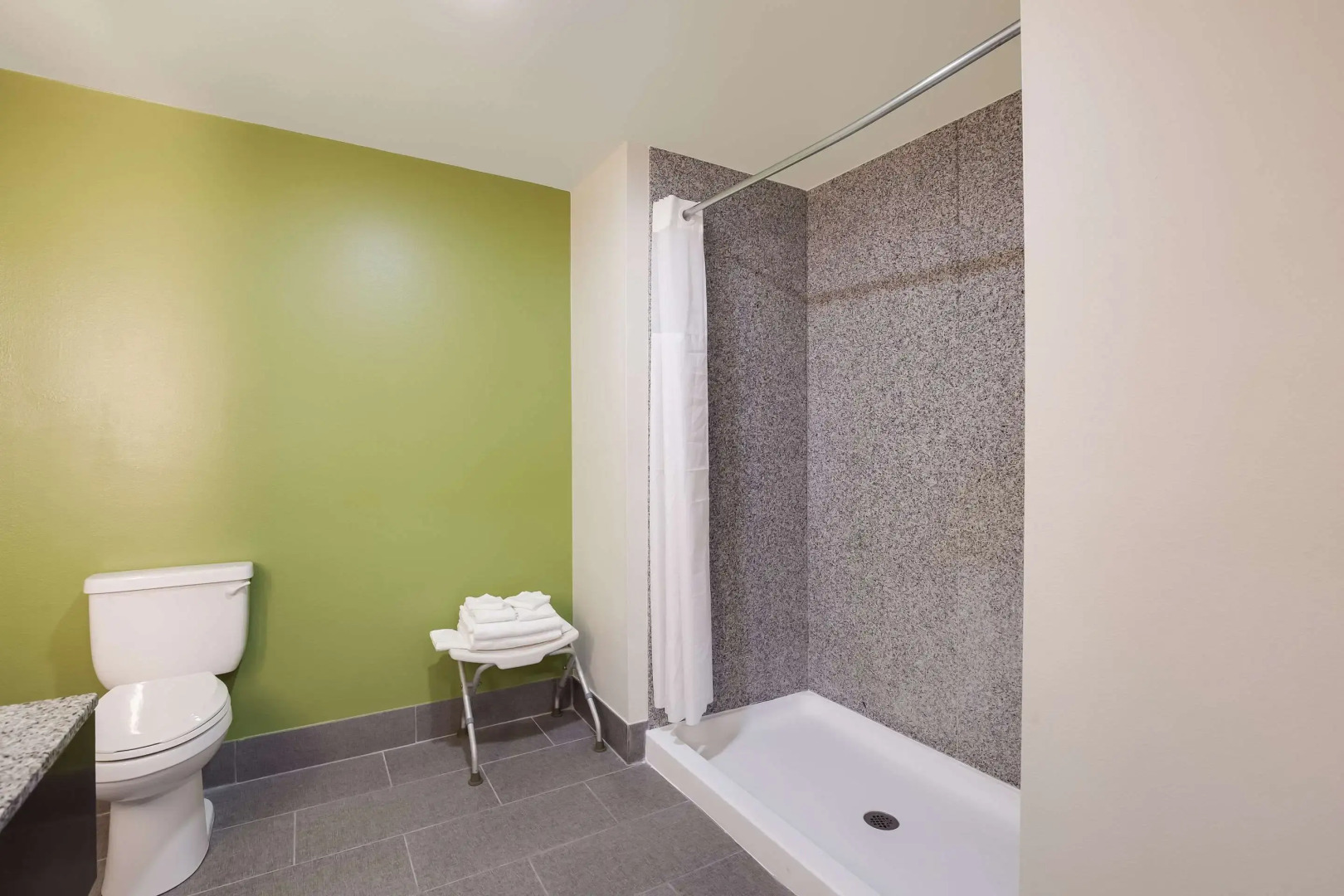 Sleep Inn & Suites North Mobile Saraland