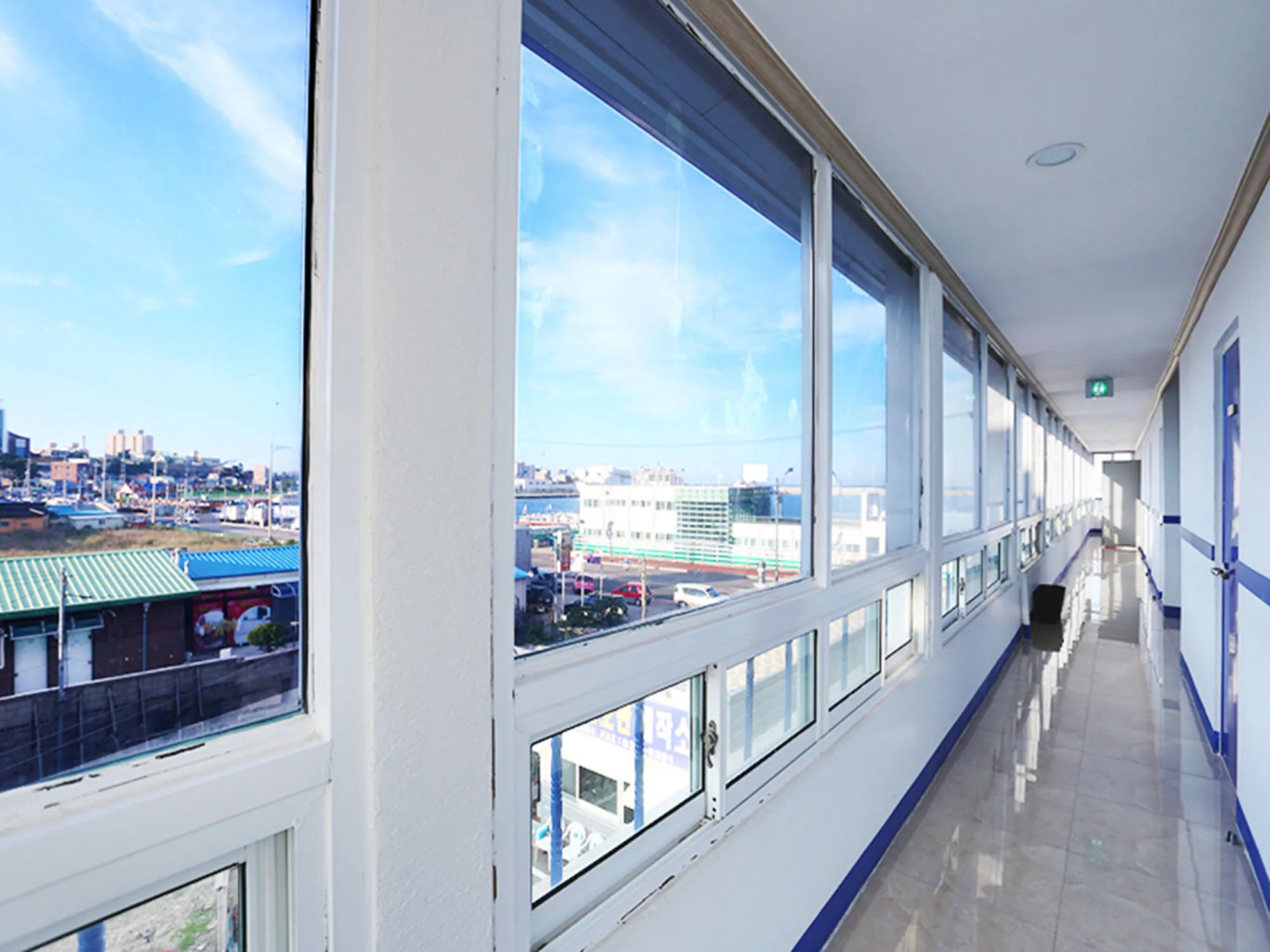 James Blue Guesthouse