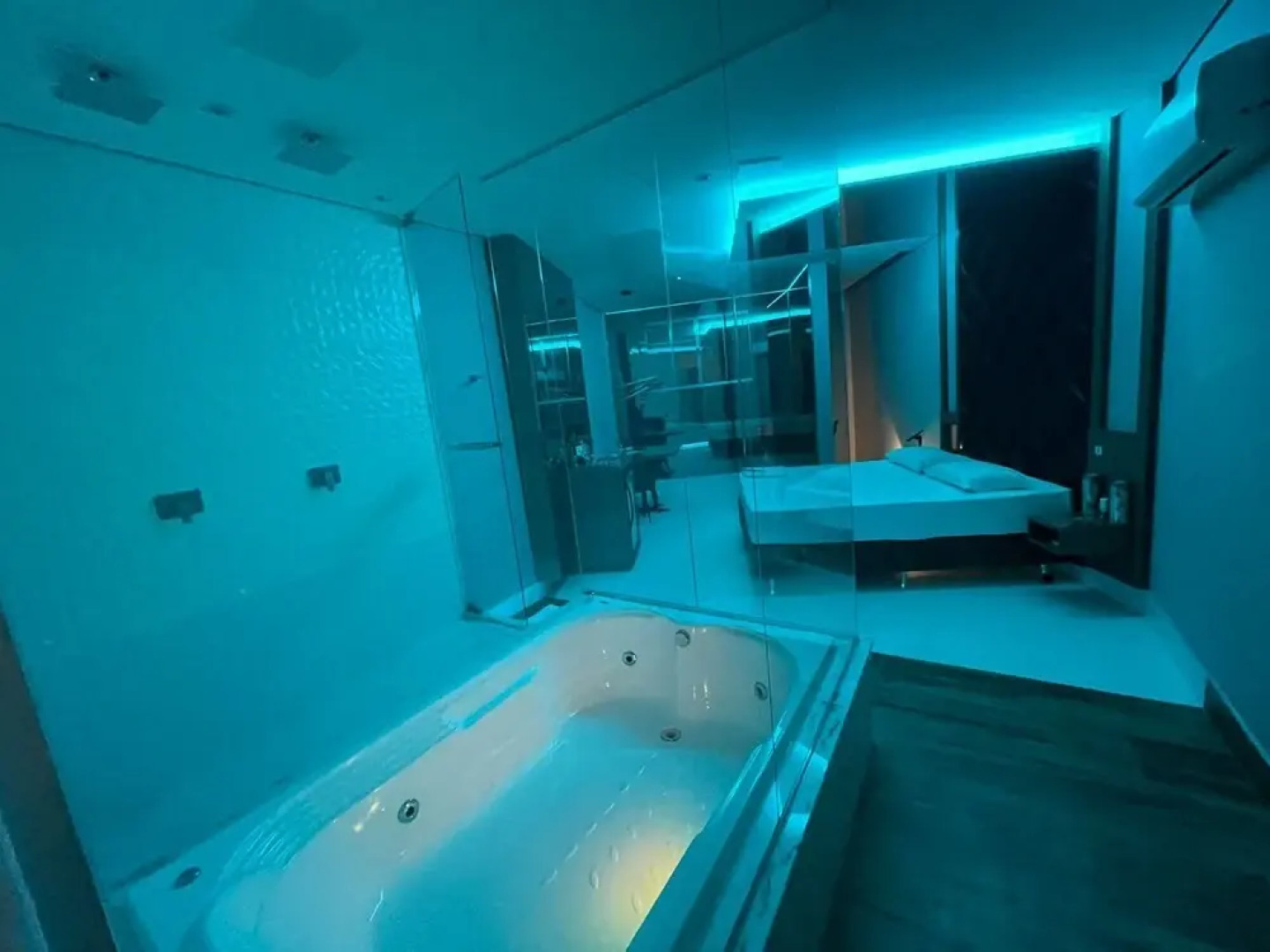 Motel Dubai - Adults Only