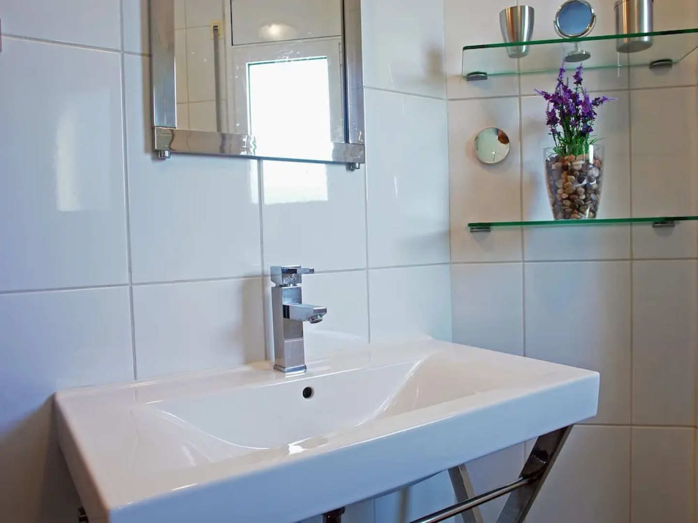 Delightful Villa in Vilacolum With Swimming Pool