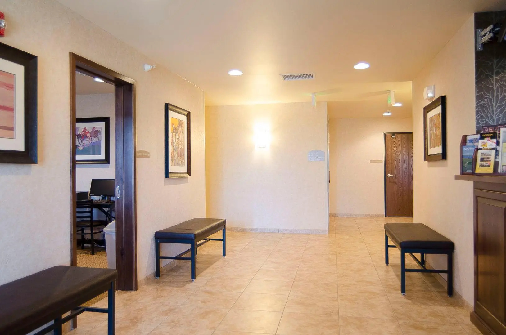 My Place Hotel - Dickinson, ND