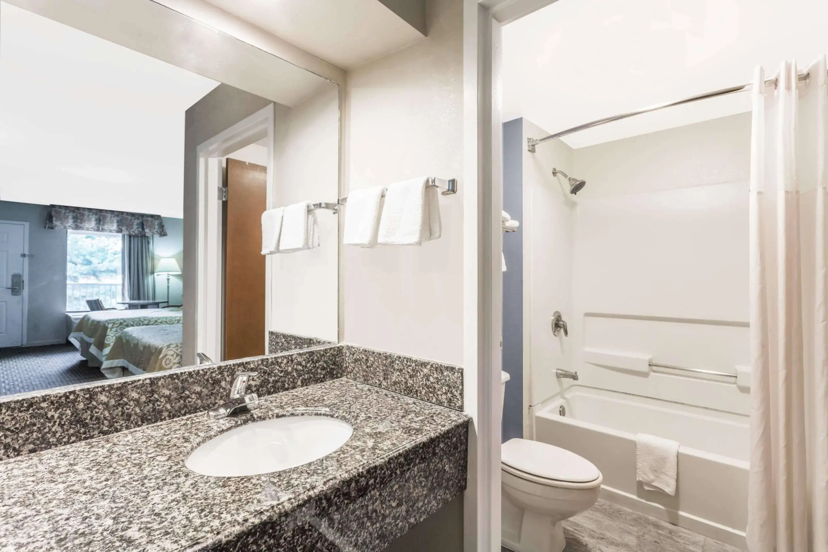 Red Roof Inn Franklin, TN