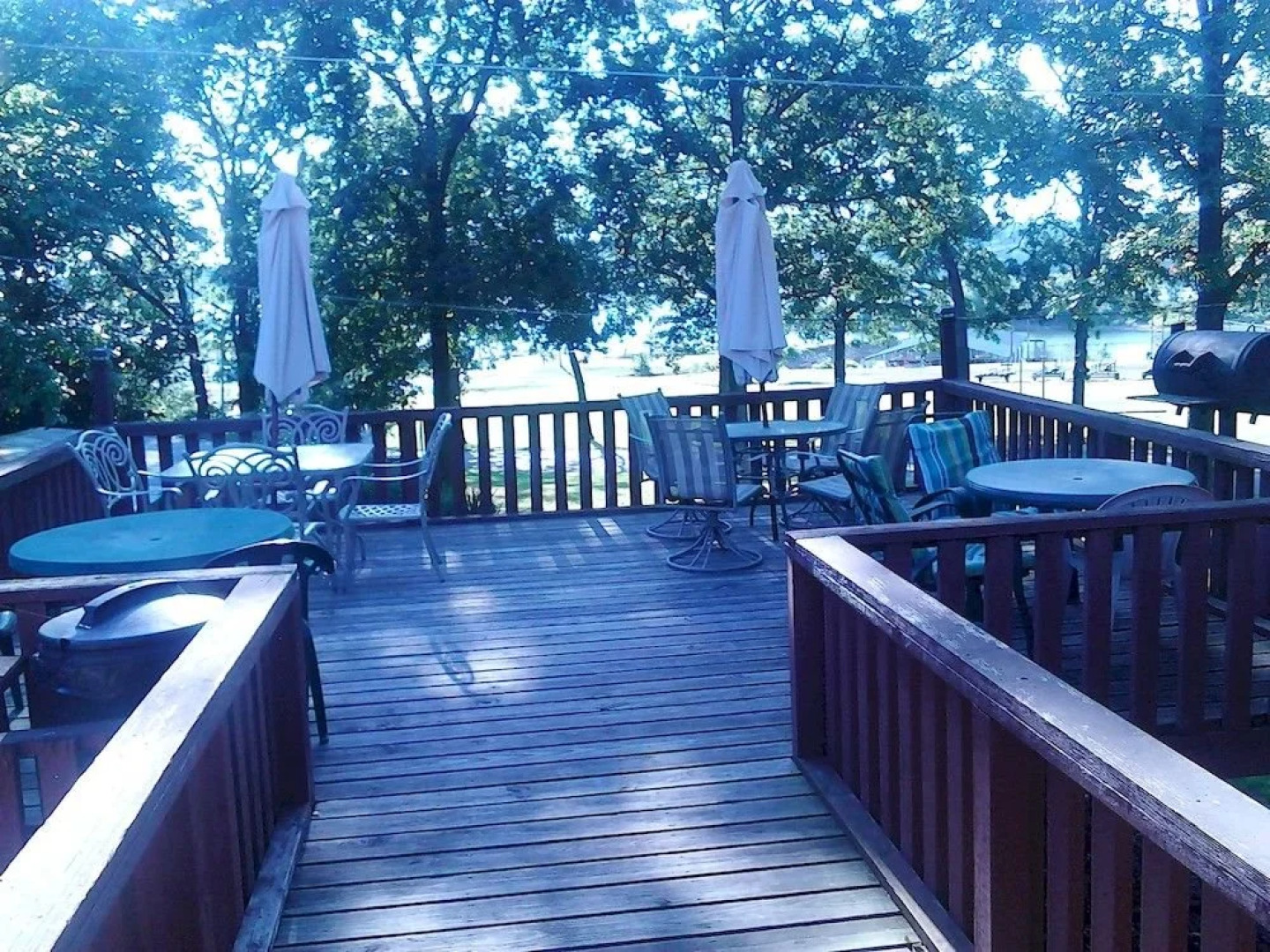 Taylor Ferry Marina & Resort