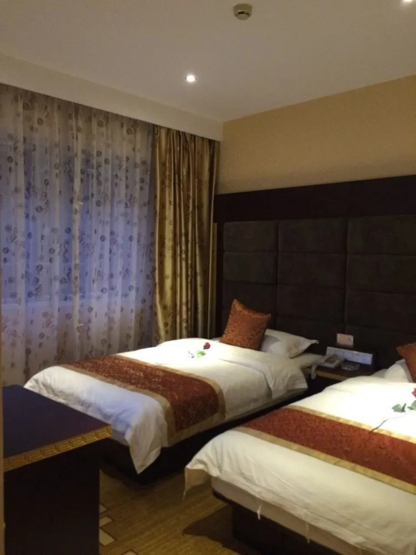 Jianshui San Long Hotel