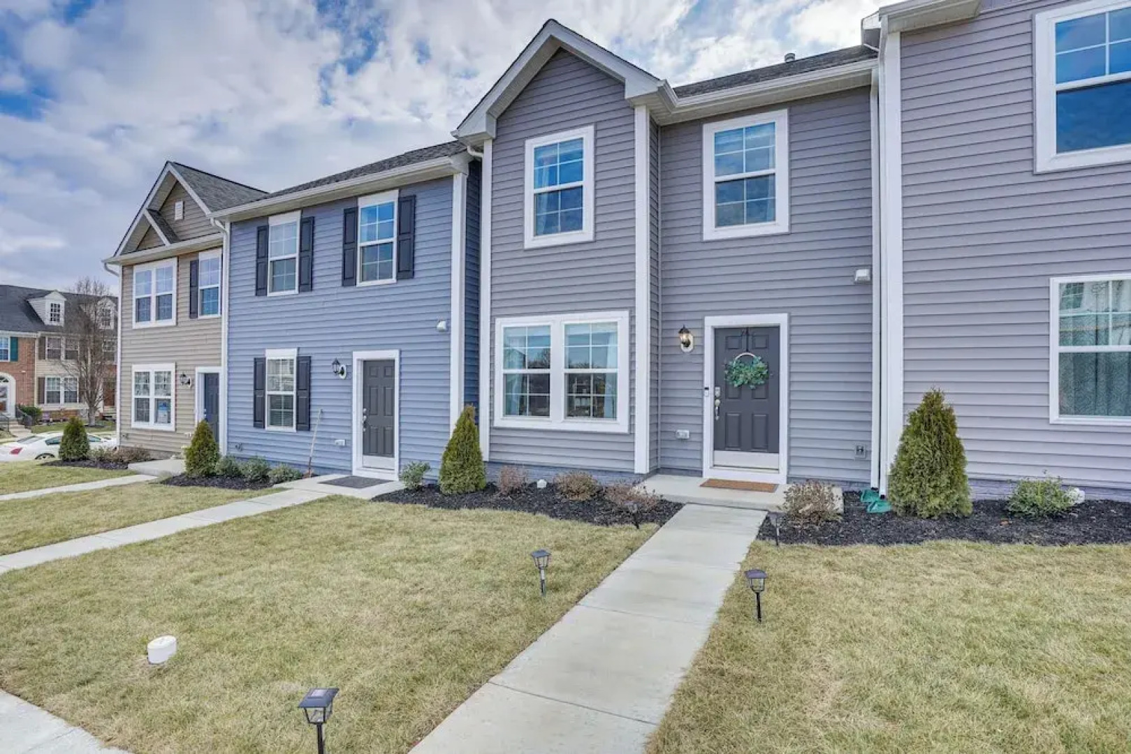 Charles Town Townhome: 9 Mi to Harpers Ferry